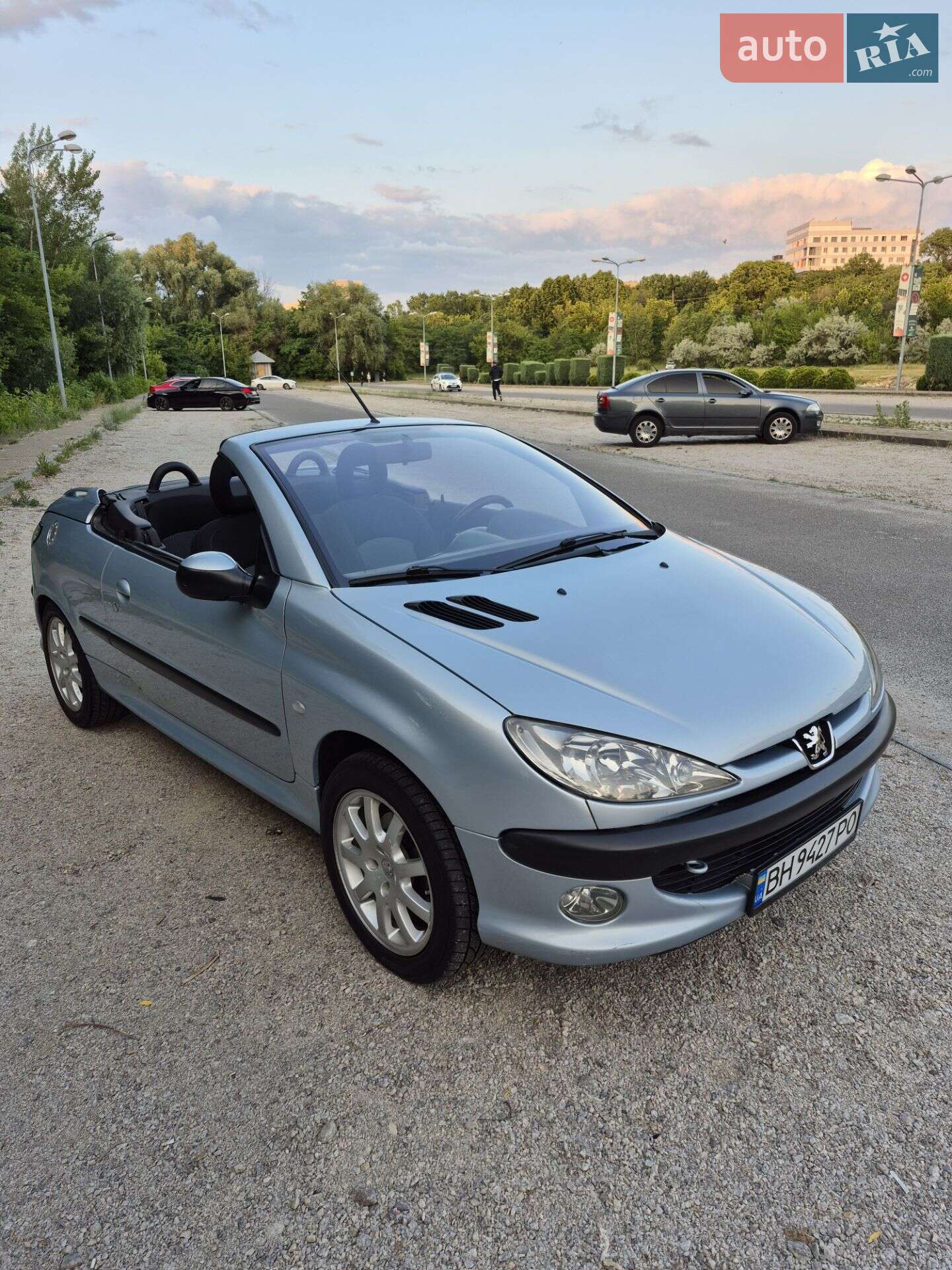 PEUGEOT 206 2002