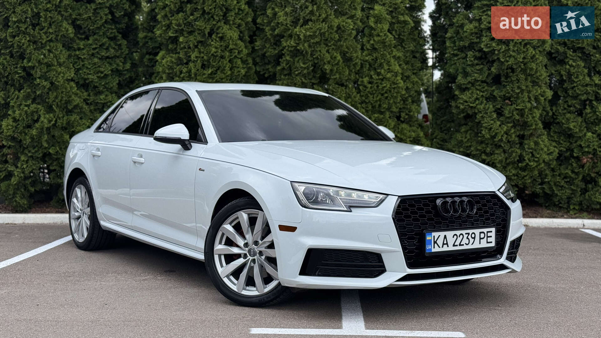 AUDI A4 2018