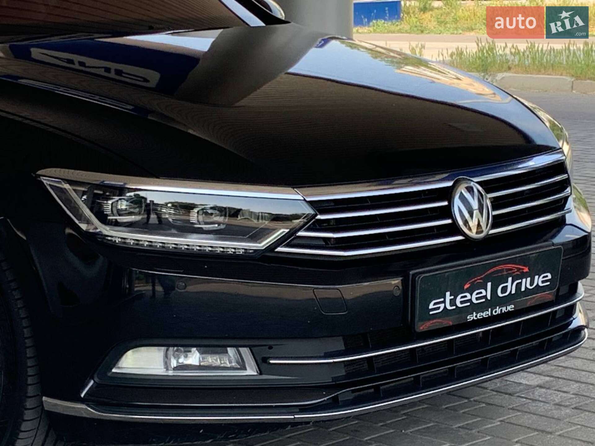 VOLKSWAGEN PASSAT 2018