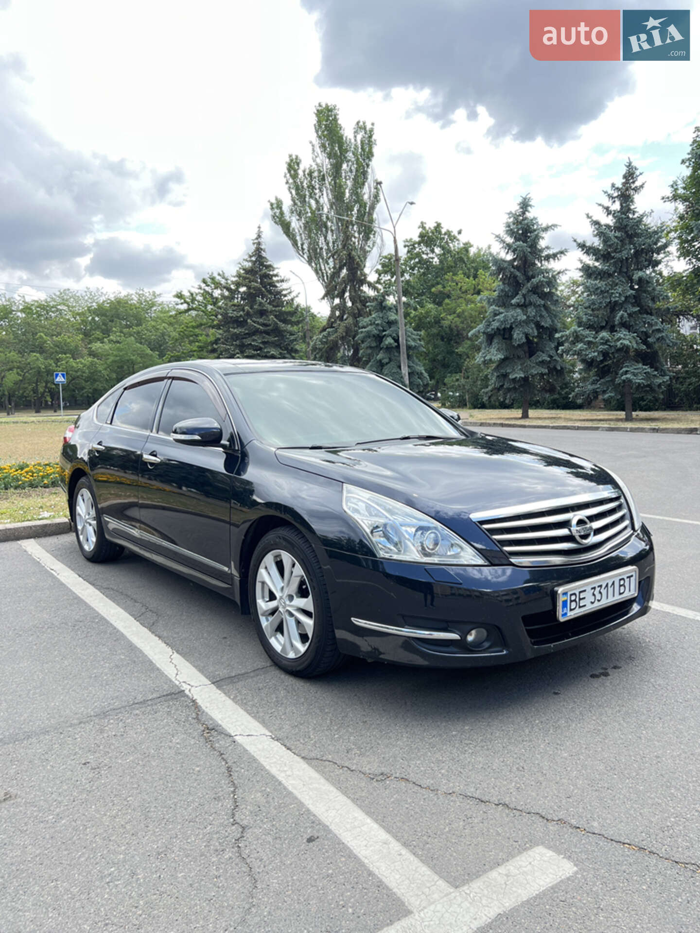 NISSAN TEANA 2010