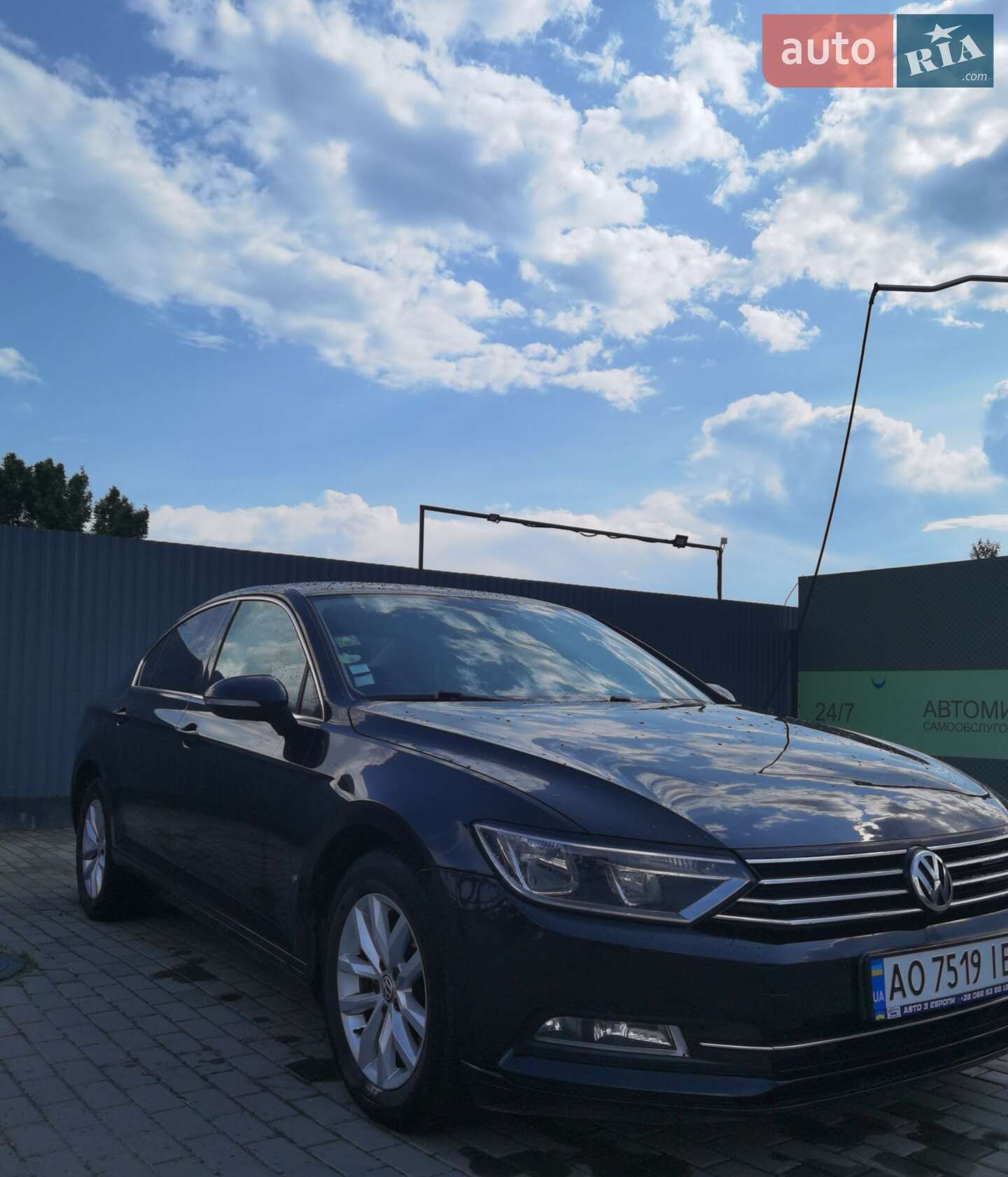 VOLKSWAGEN PASSAT 2016