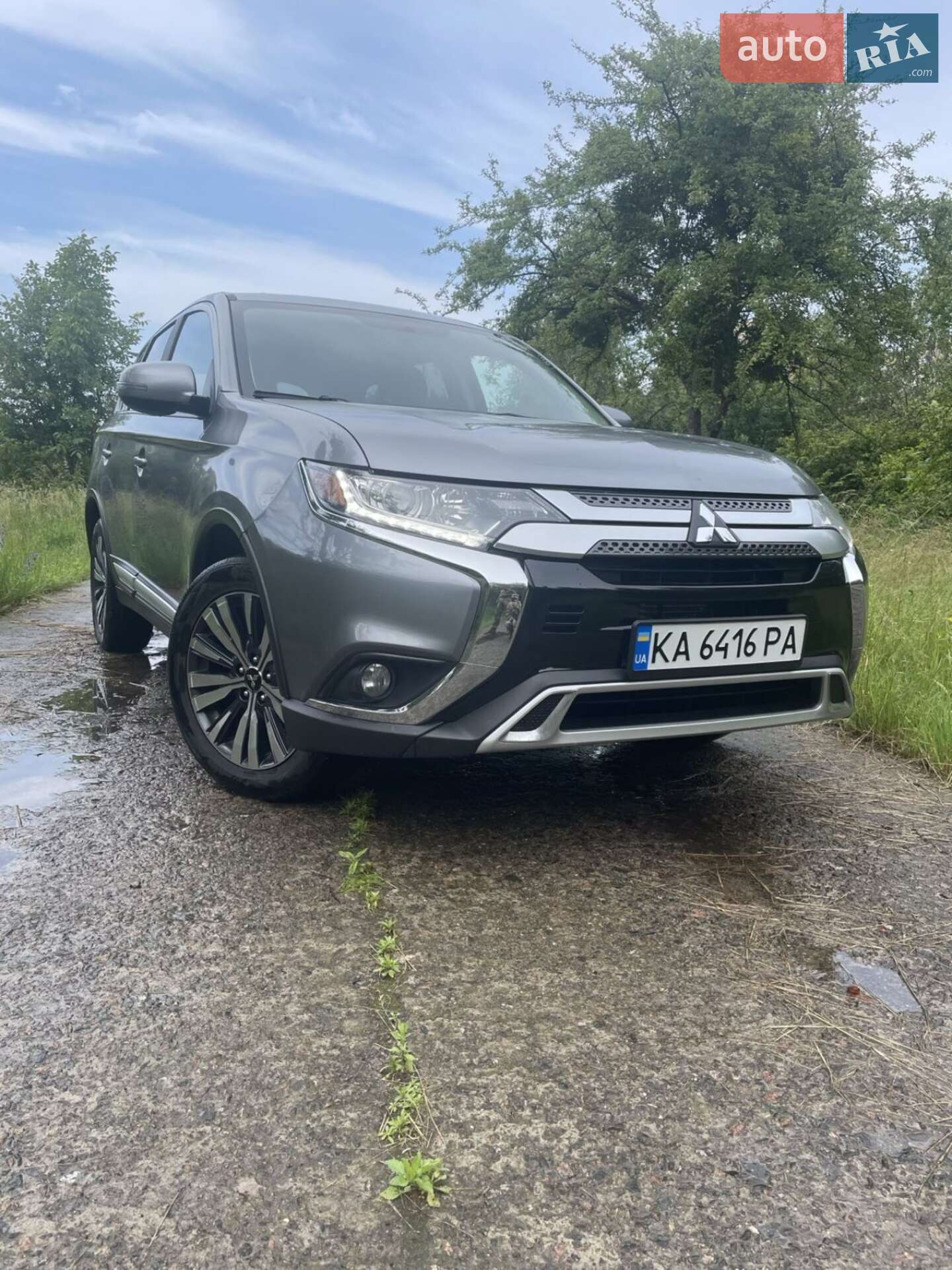 Головне фото звіту автомобіля MITSUBISHI OUTLANDER 2018
