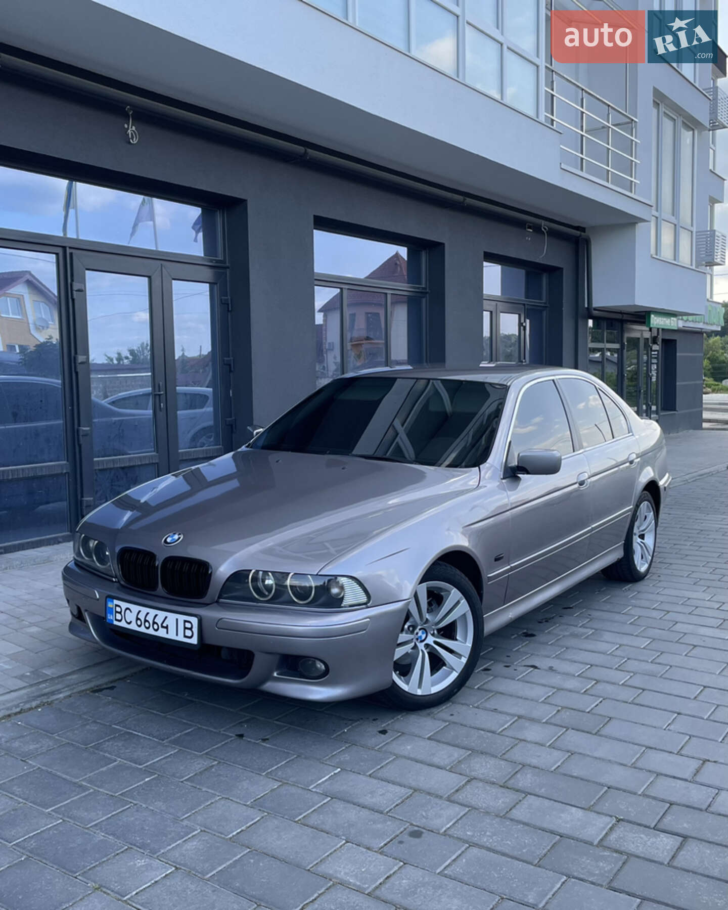 BMW 520 2001
