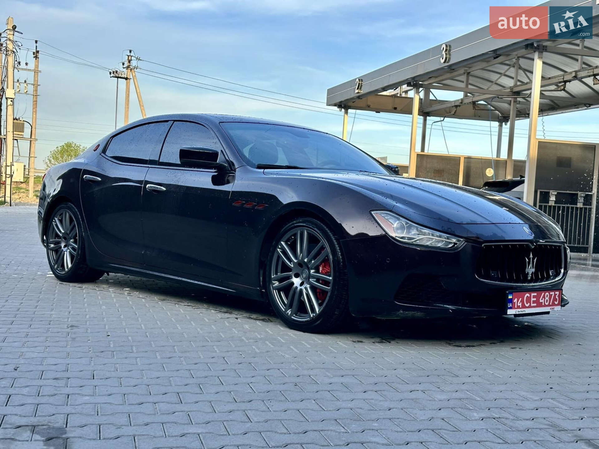 Головне фото звіту автомобіля MASERATI GHIBLI 2014
