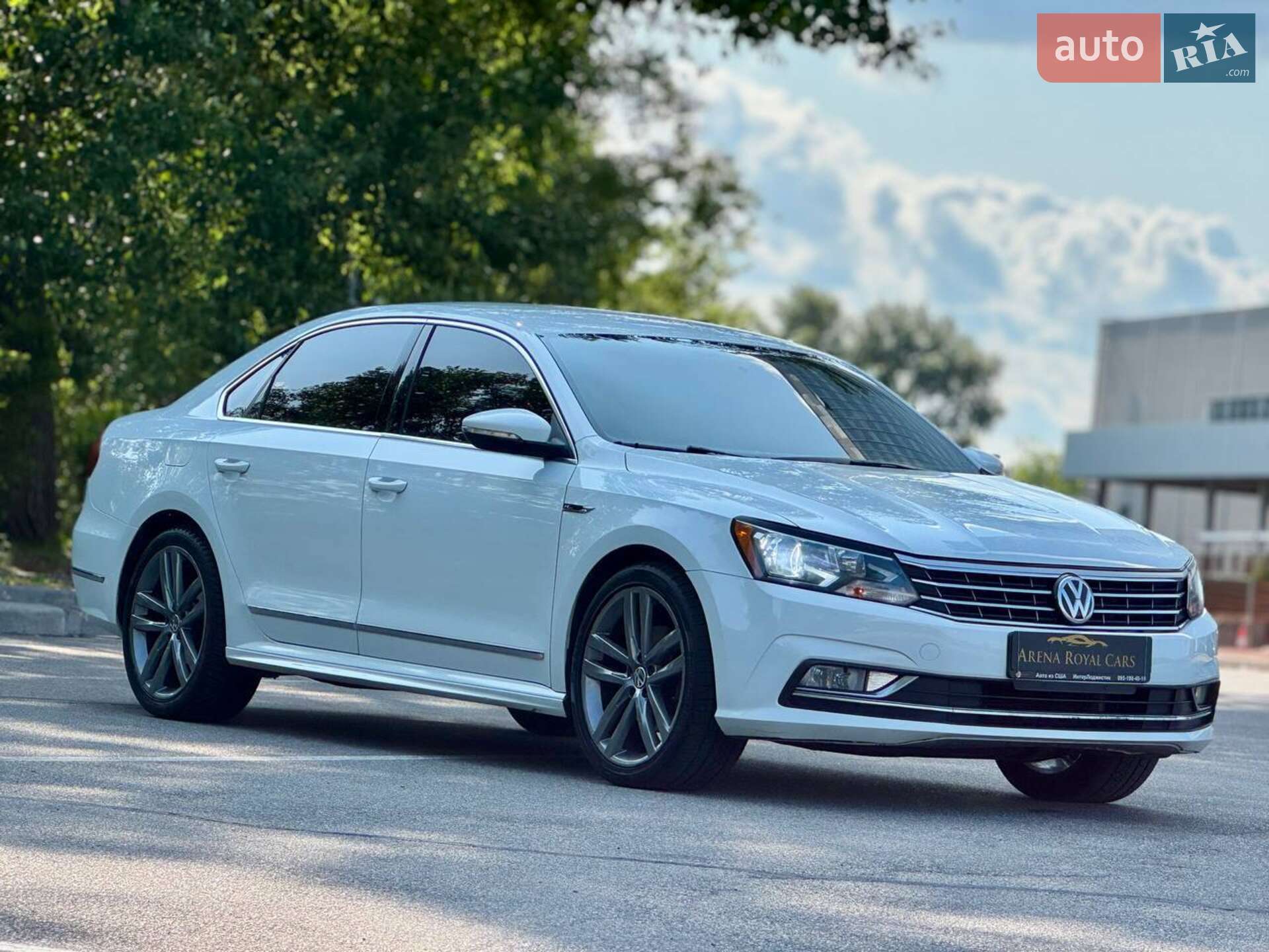 VOLKSWAGEN PASSAT 2017