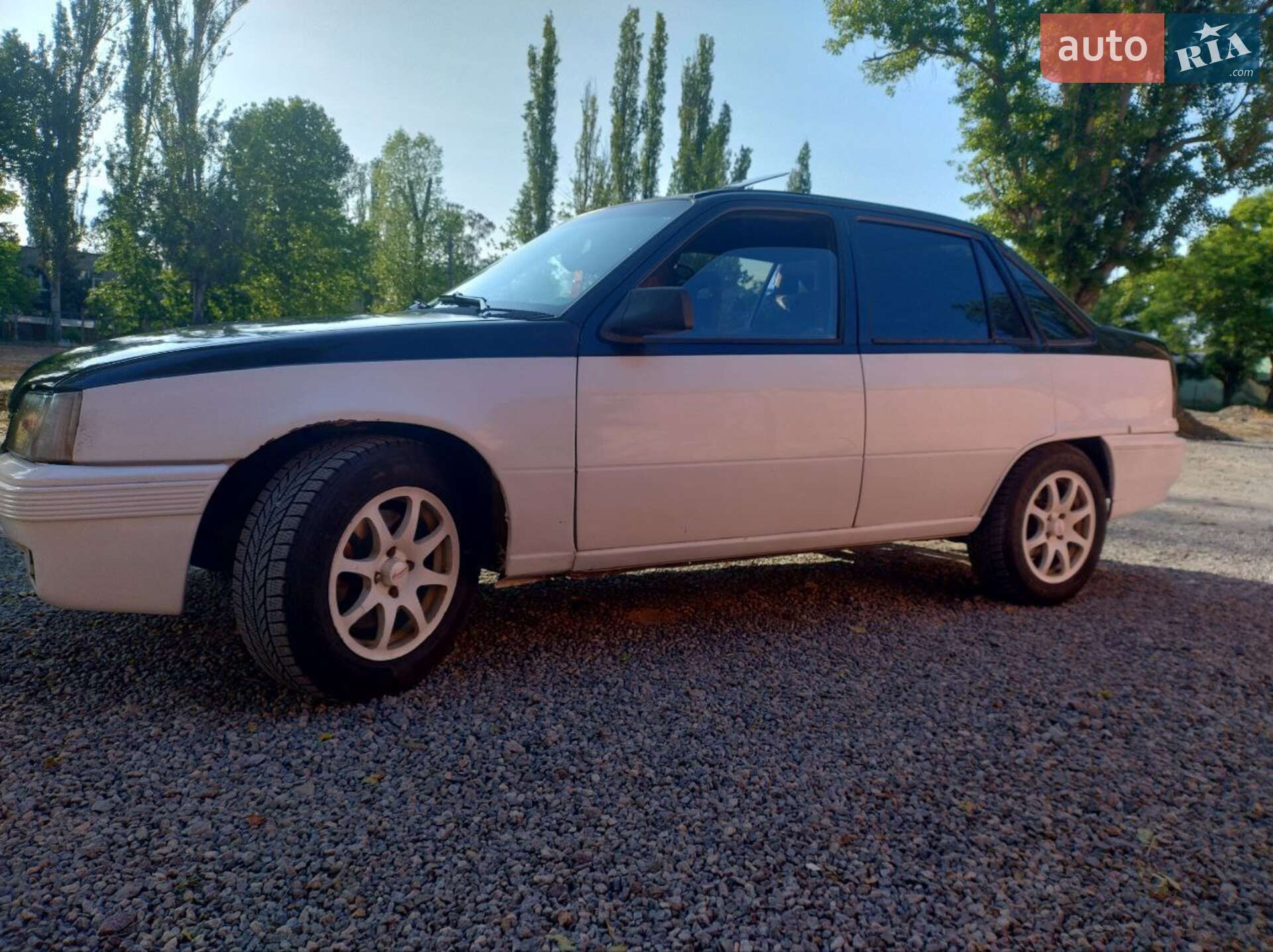 OPEL KADETT 1987