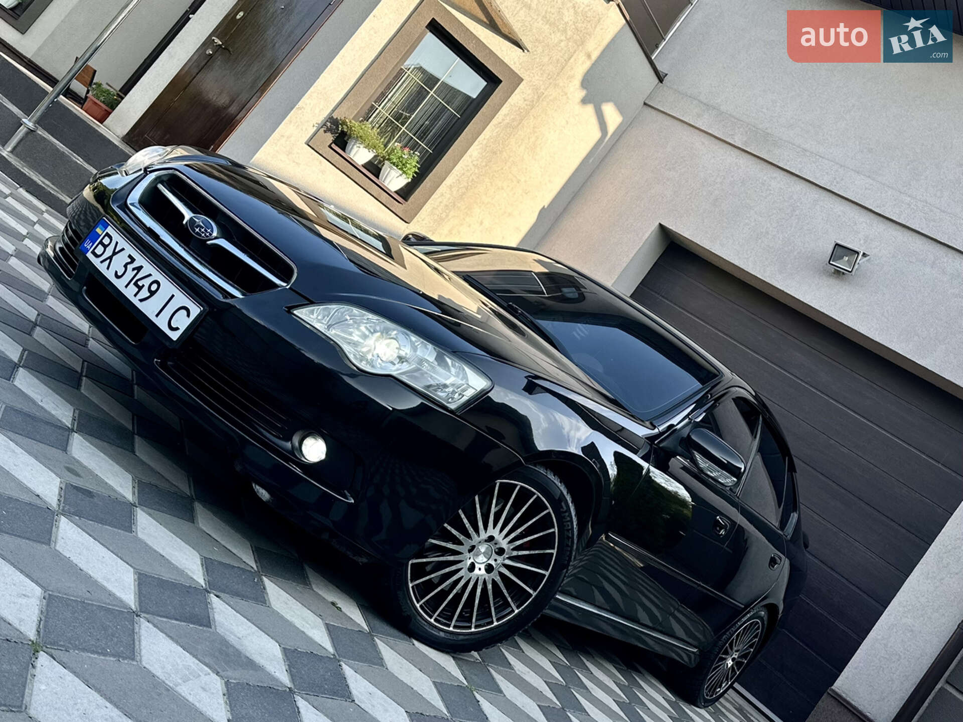 SUBARU LEGACY 2004