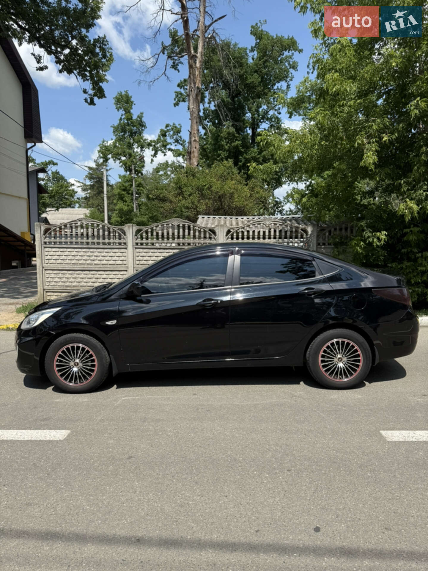 Hyundai Accent 2014