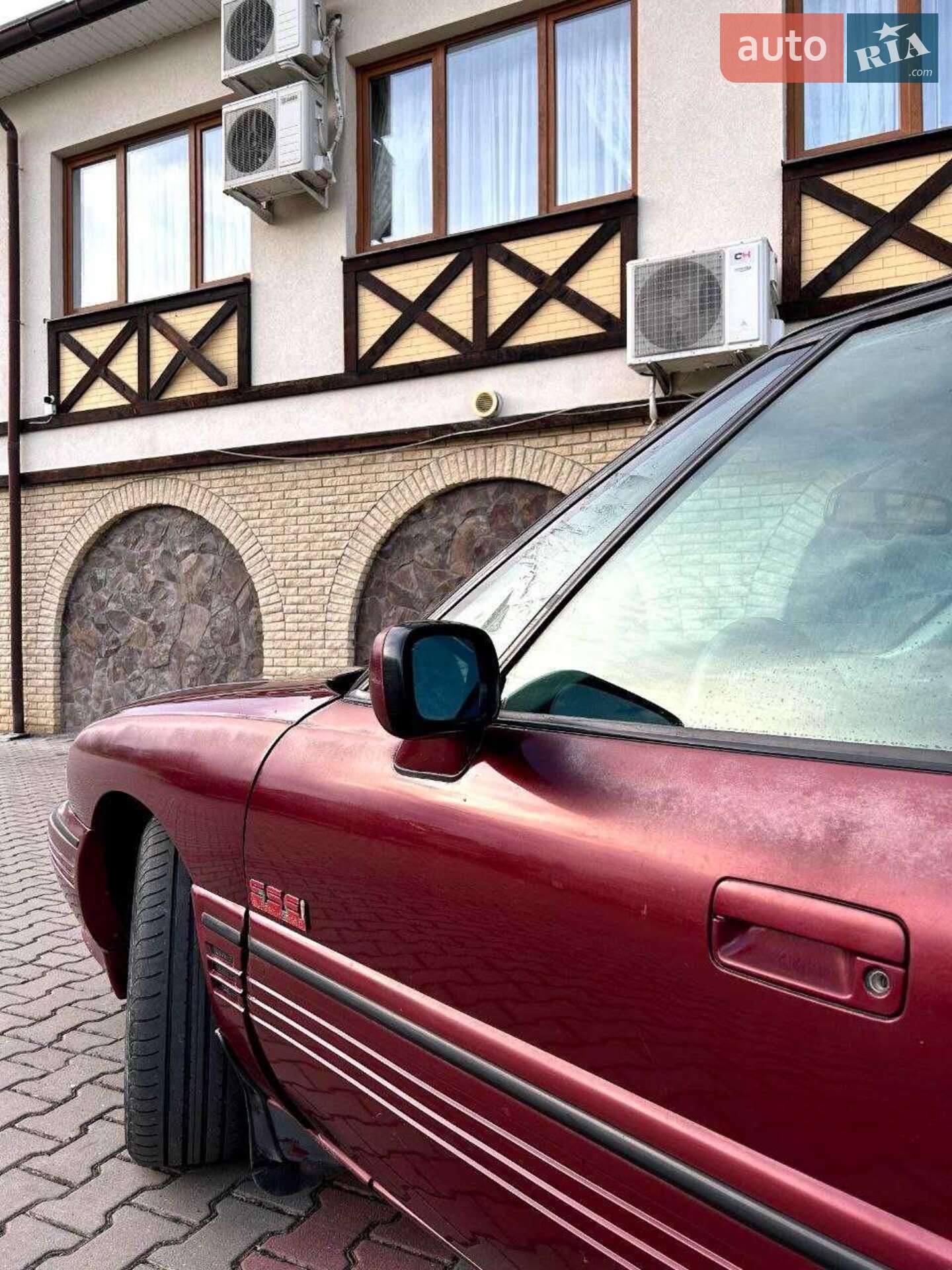 PONTIAC BONNEVILE 1992
