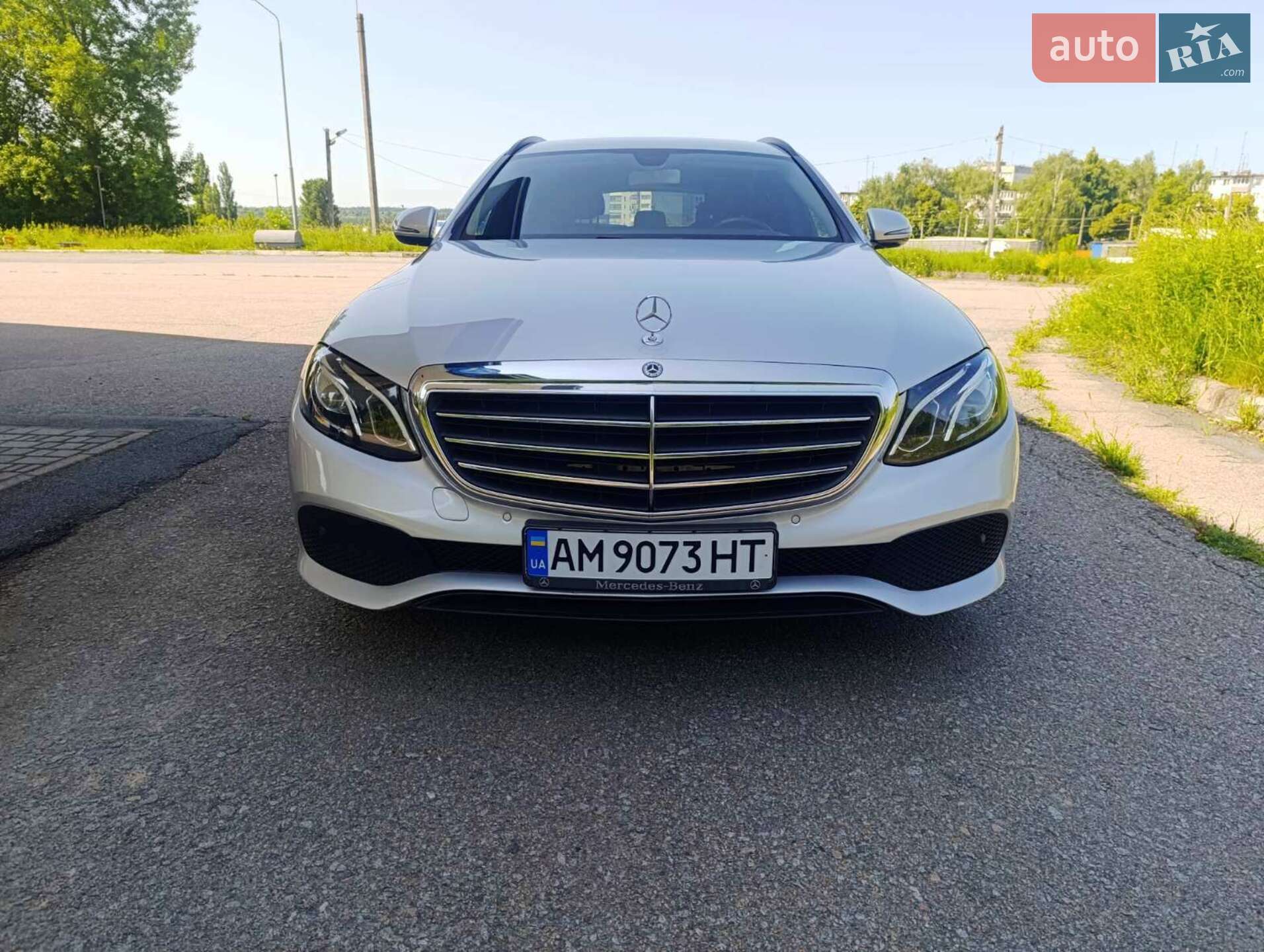 MERCEDES-BENZ E 200 D 2017