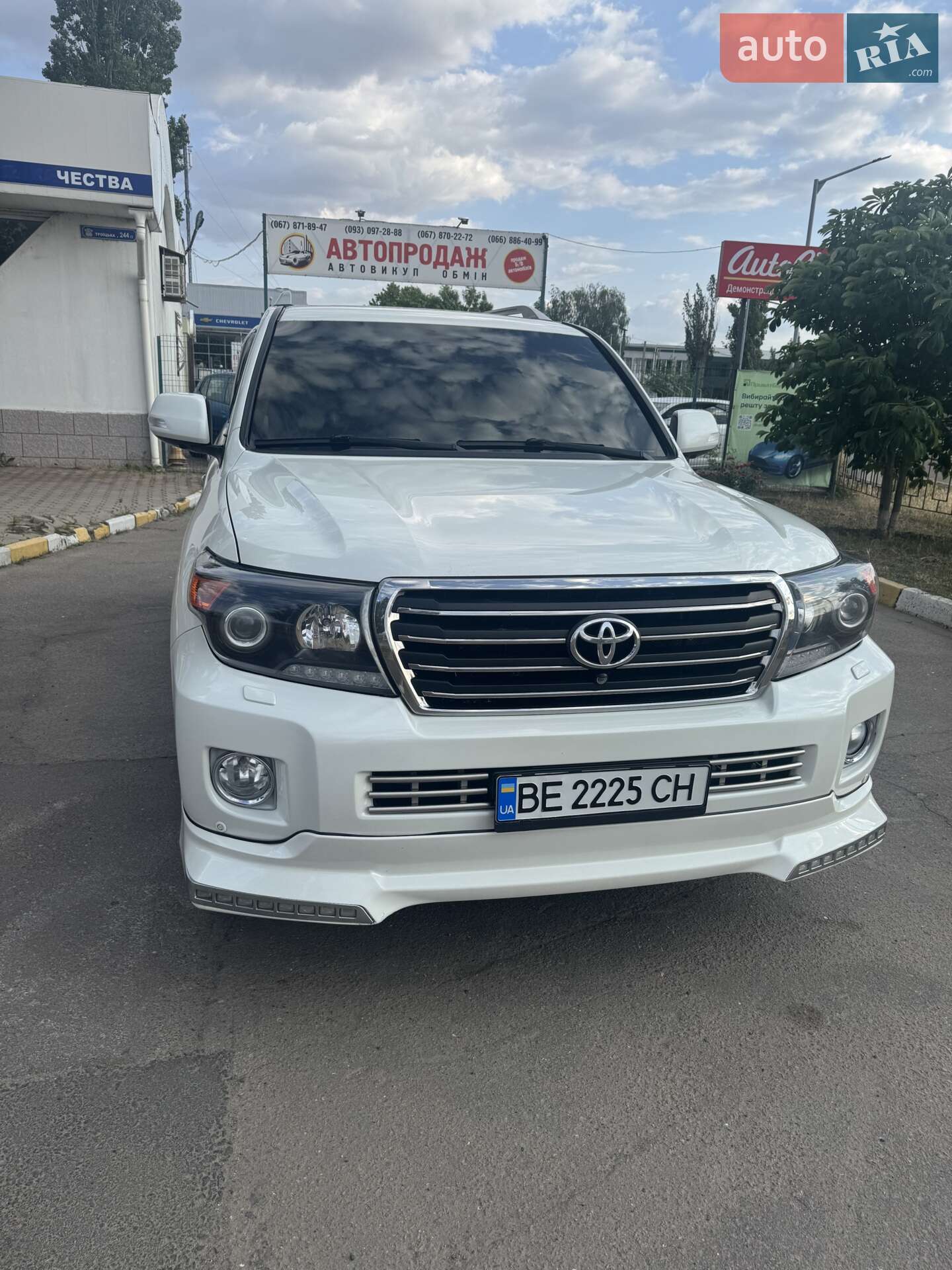 TOYOTA LAND CRUISER 200 2015
