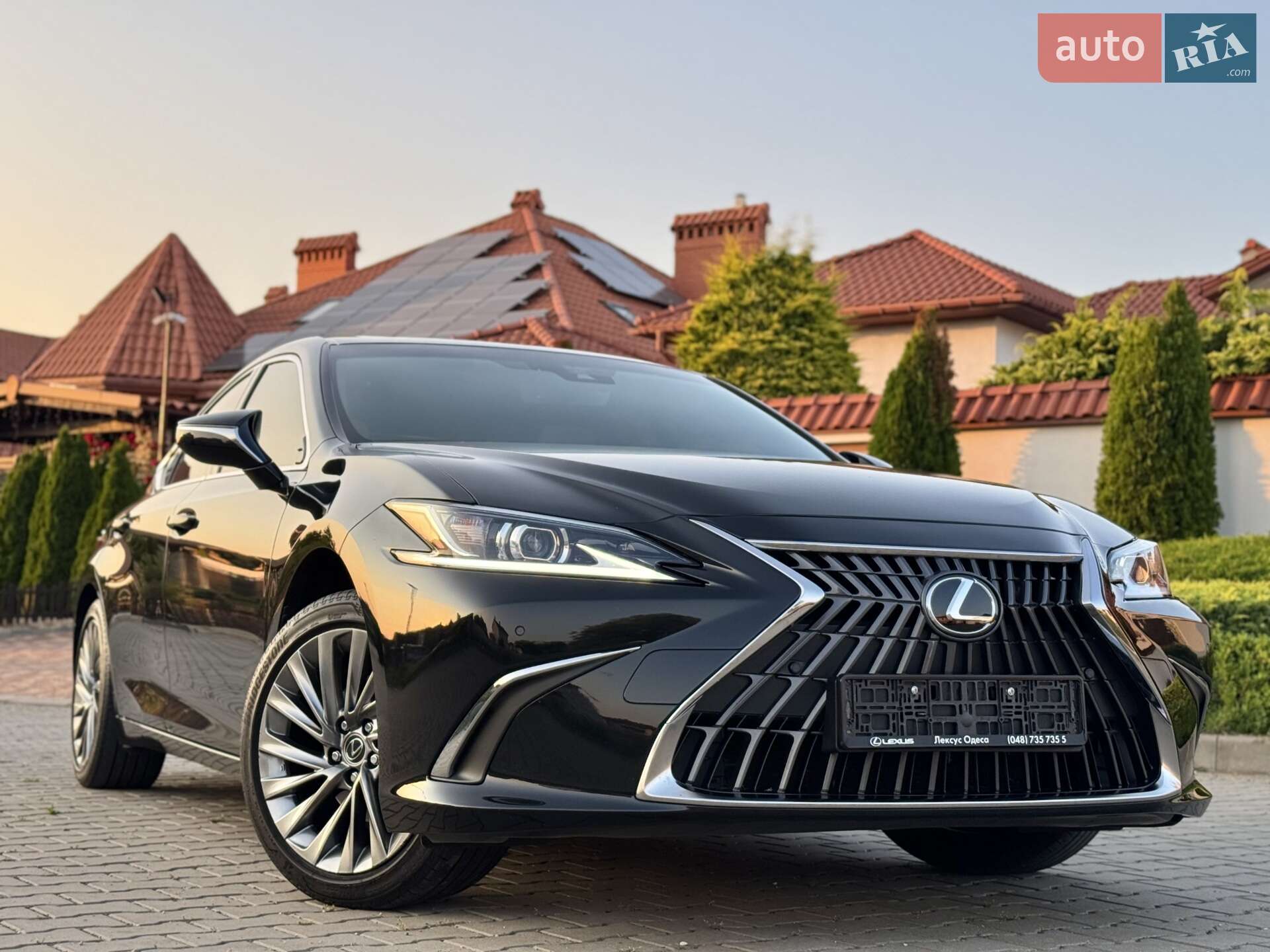 LEXUS ES 250 2022