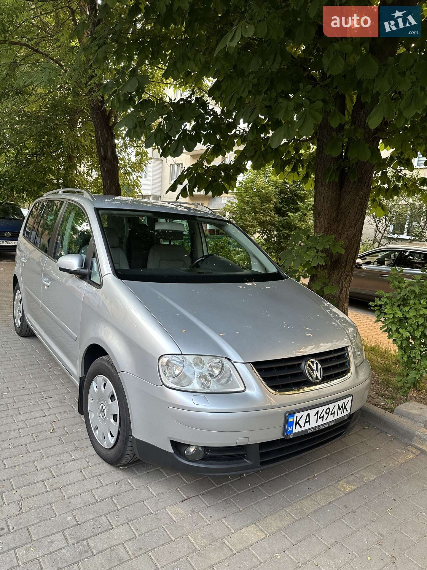 VOLKSWAGEN TOURAN 2006