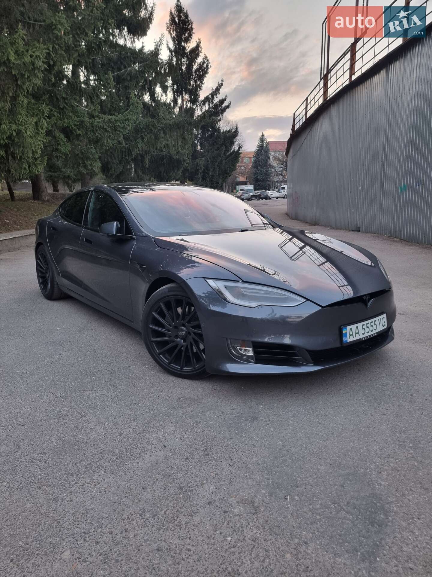 TESLA MODEL S 2020