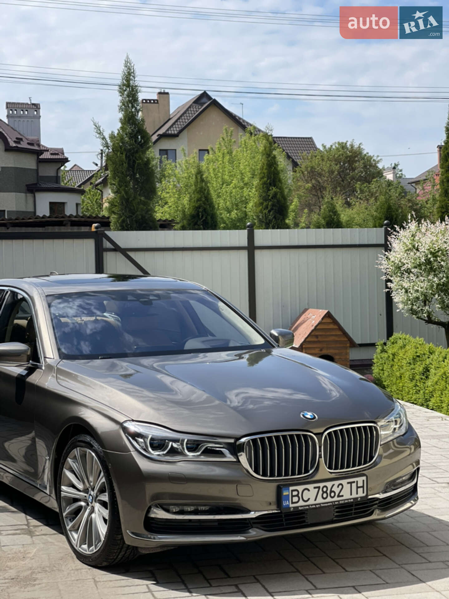 BMW 750D 2016