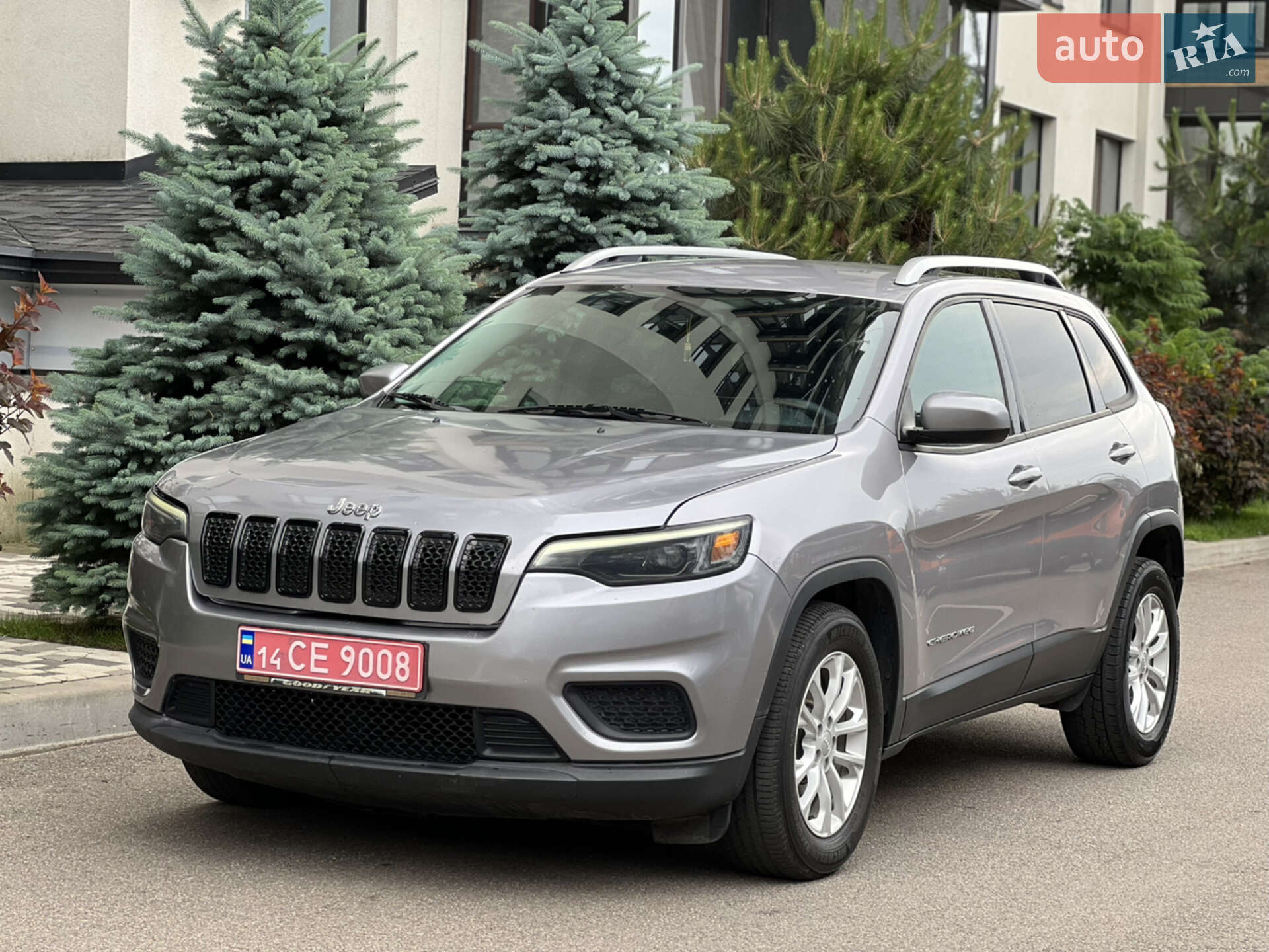 JEEP CHEROKEE 2020