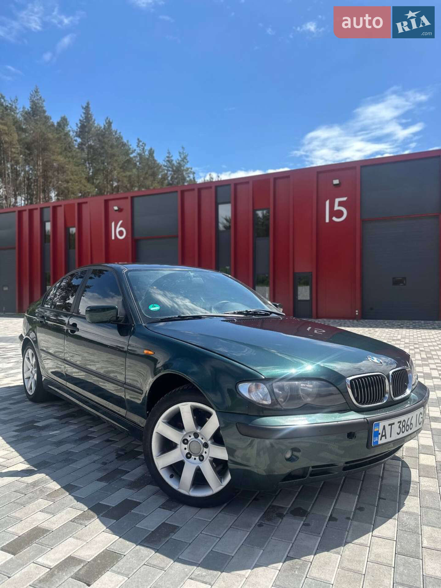 Головне фото звіту автомобіля BMW 318D 2003