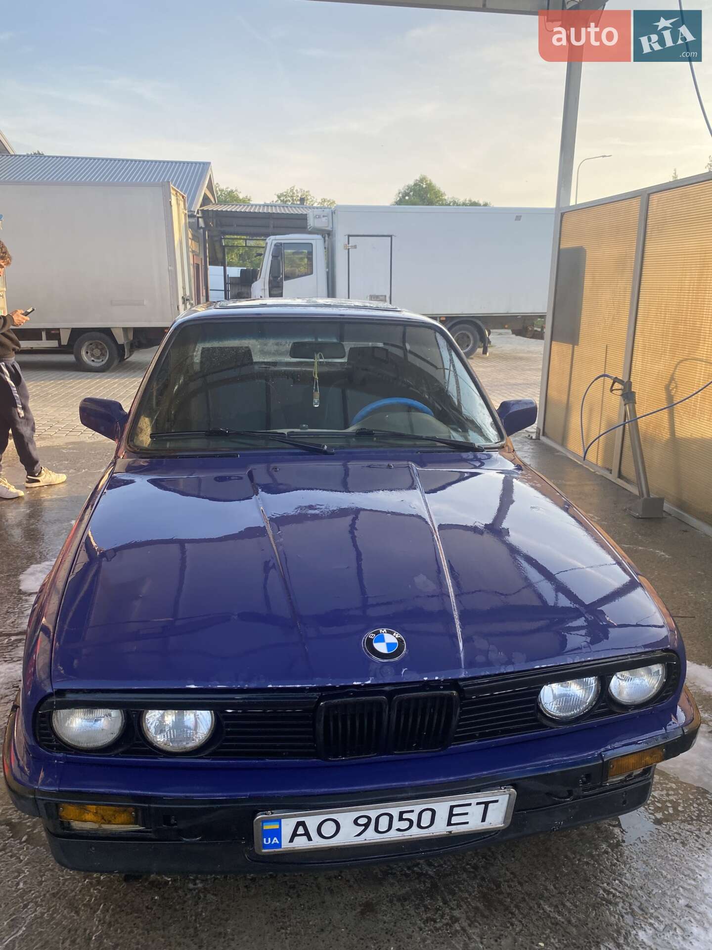 BMW 318I 1987