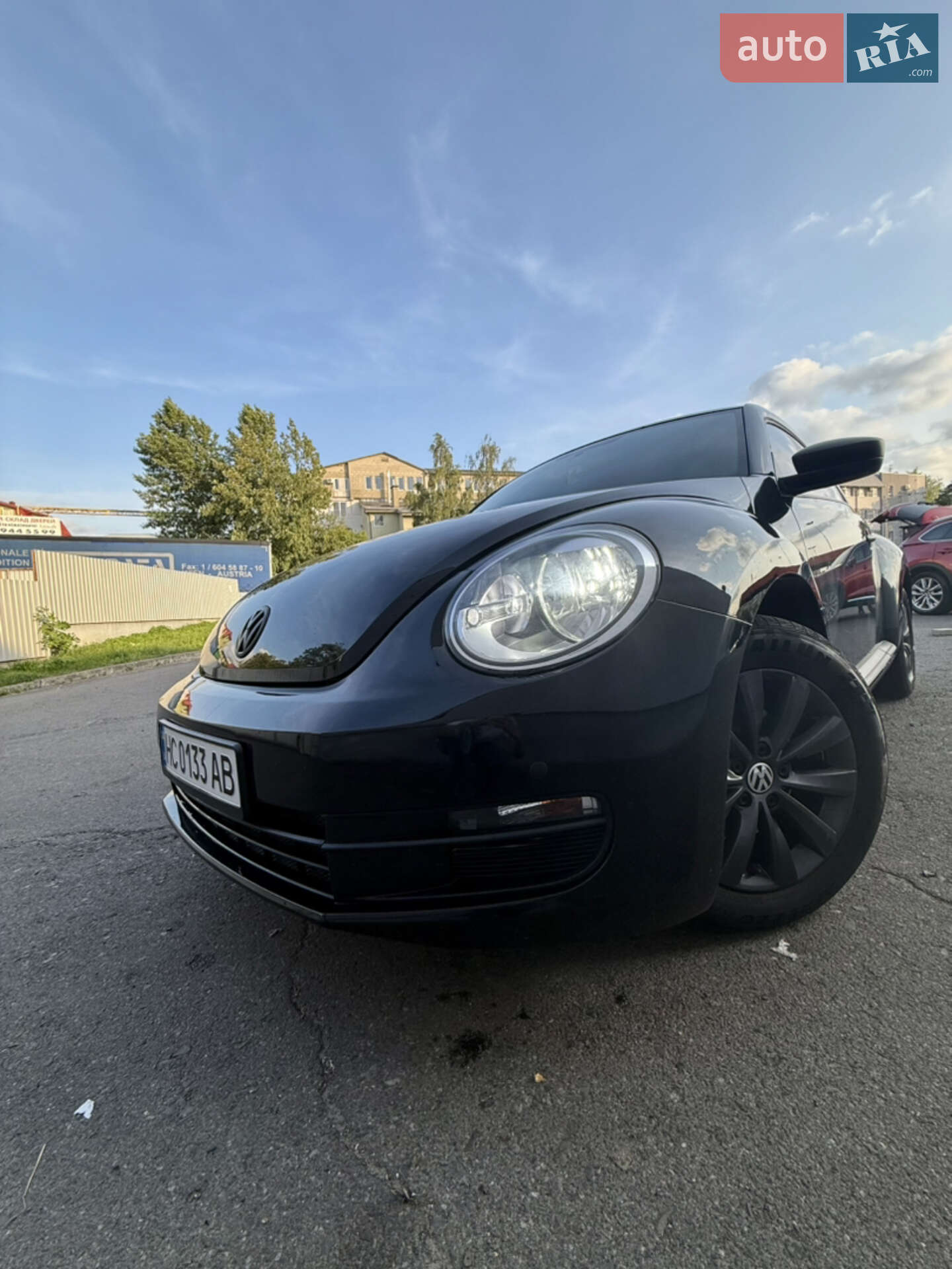 VOLKSWAGEN BEETLE 2013