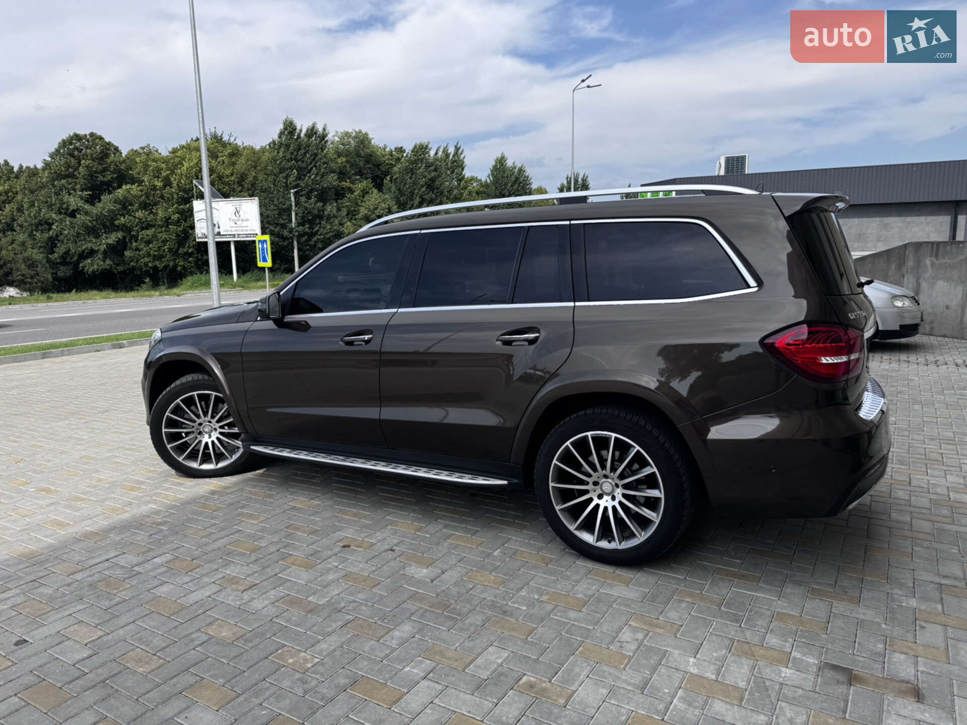 MERCEDES-BENZ GLS 350 2016