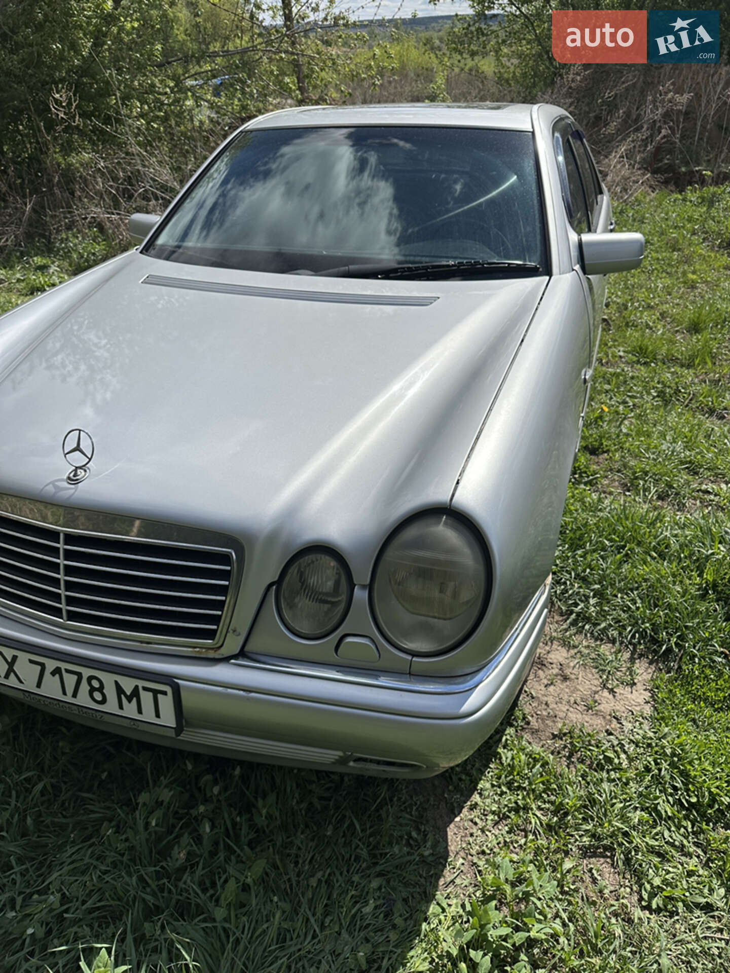 MERCEDES-BENZ E 280 1998