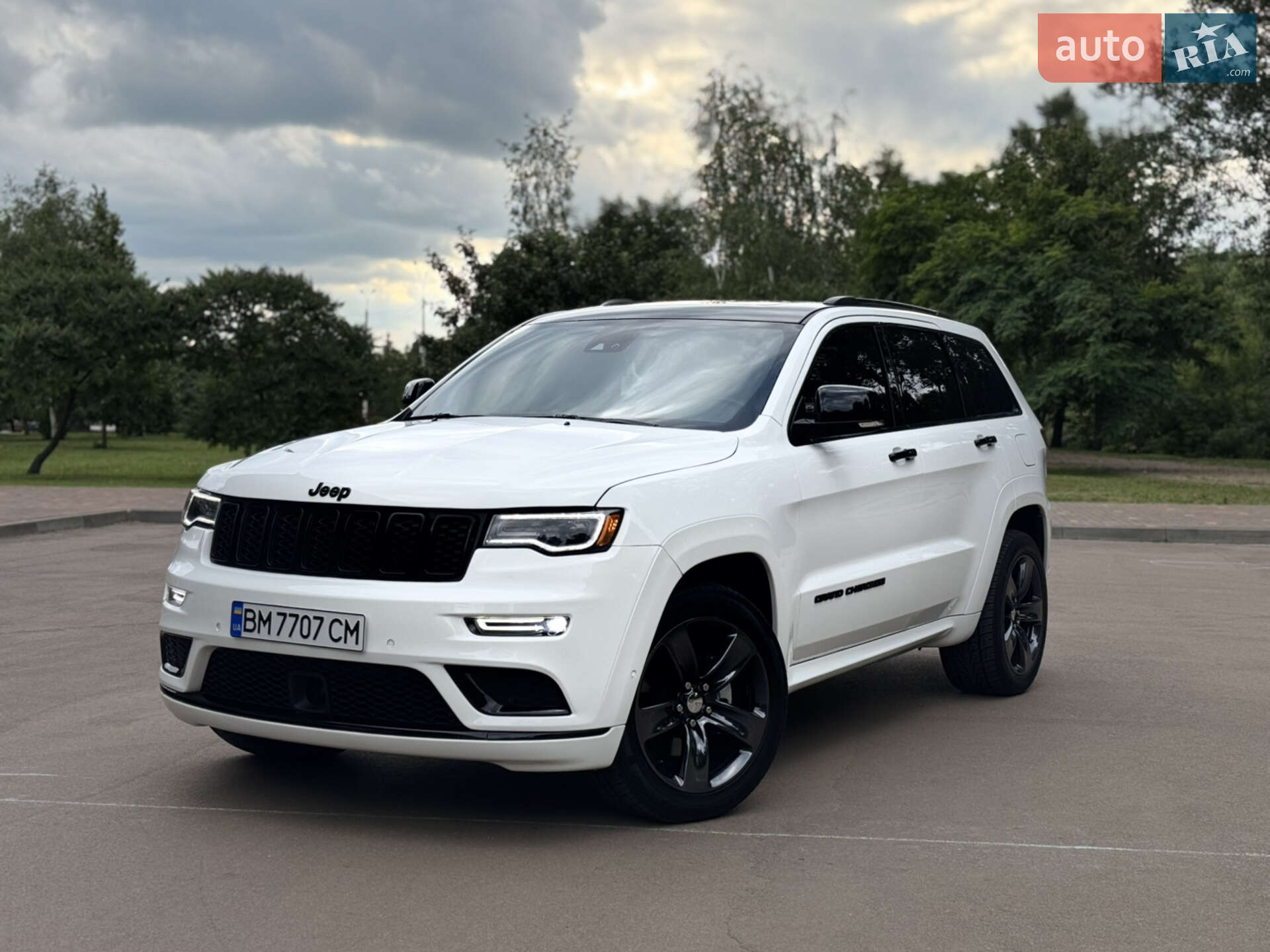 JEEP GRAND CHEROKEE 2021