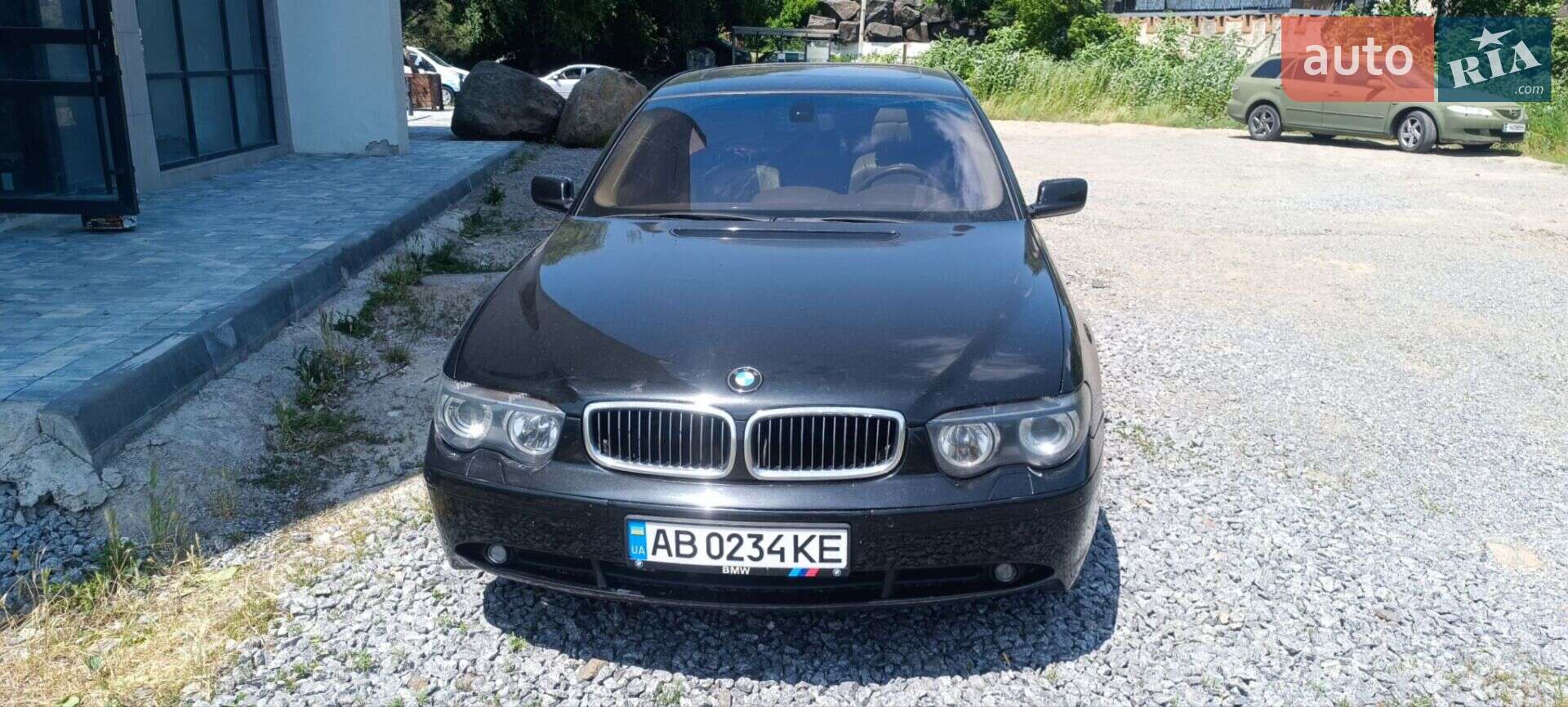 BMW 745I 2003
