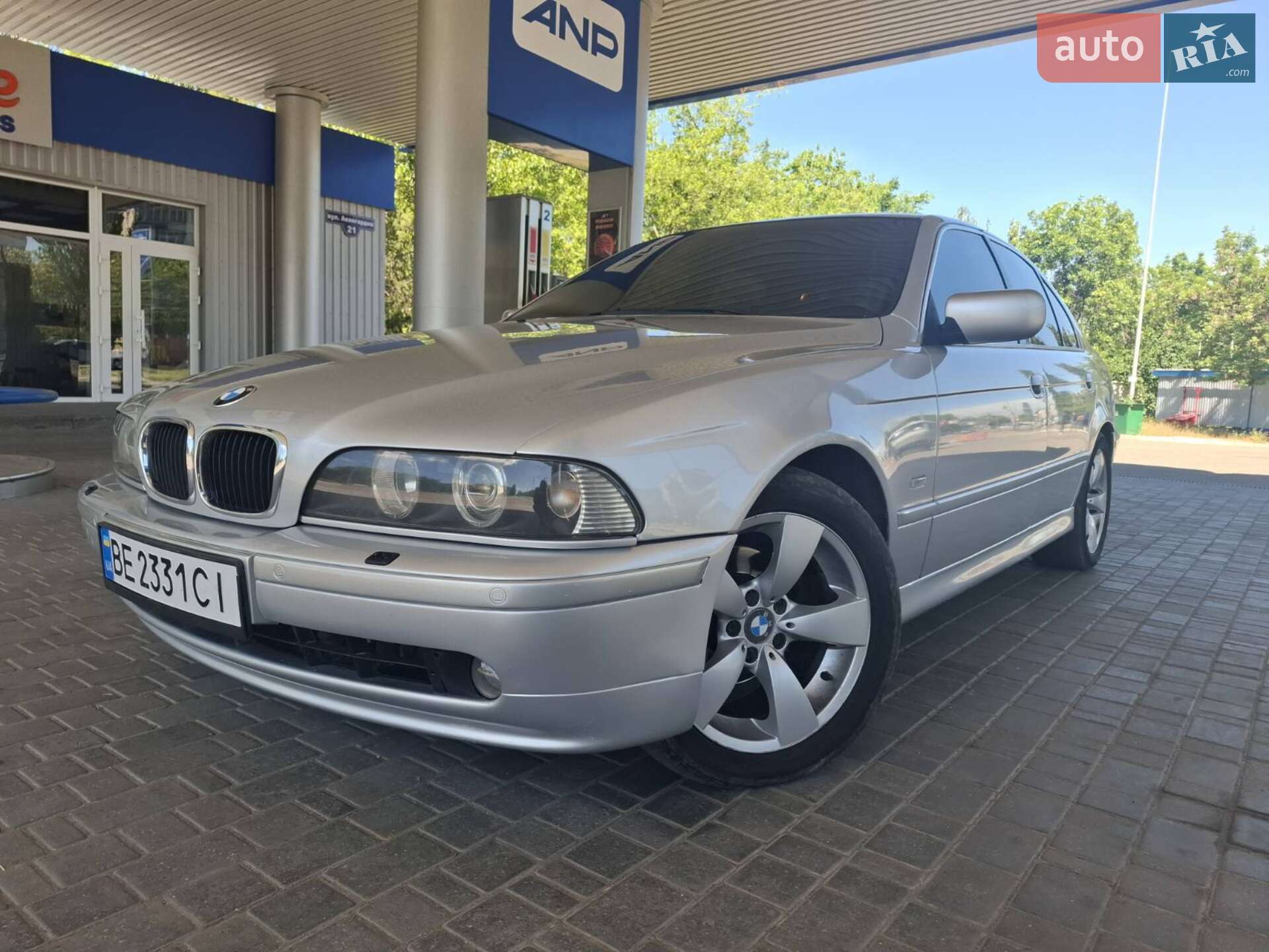 BMW 520I 2002