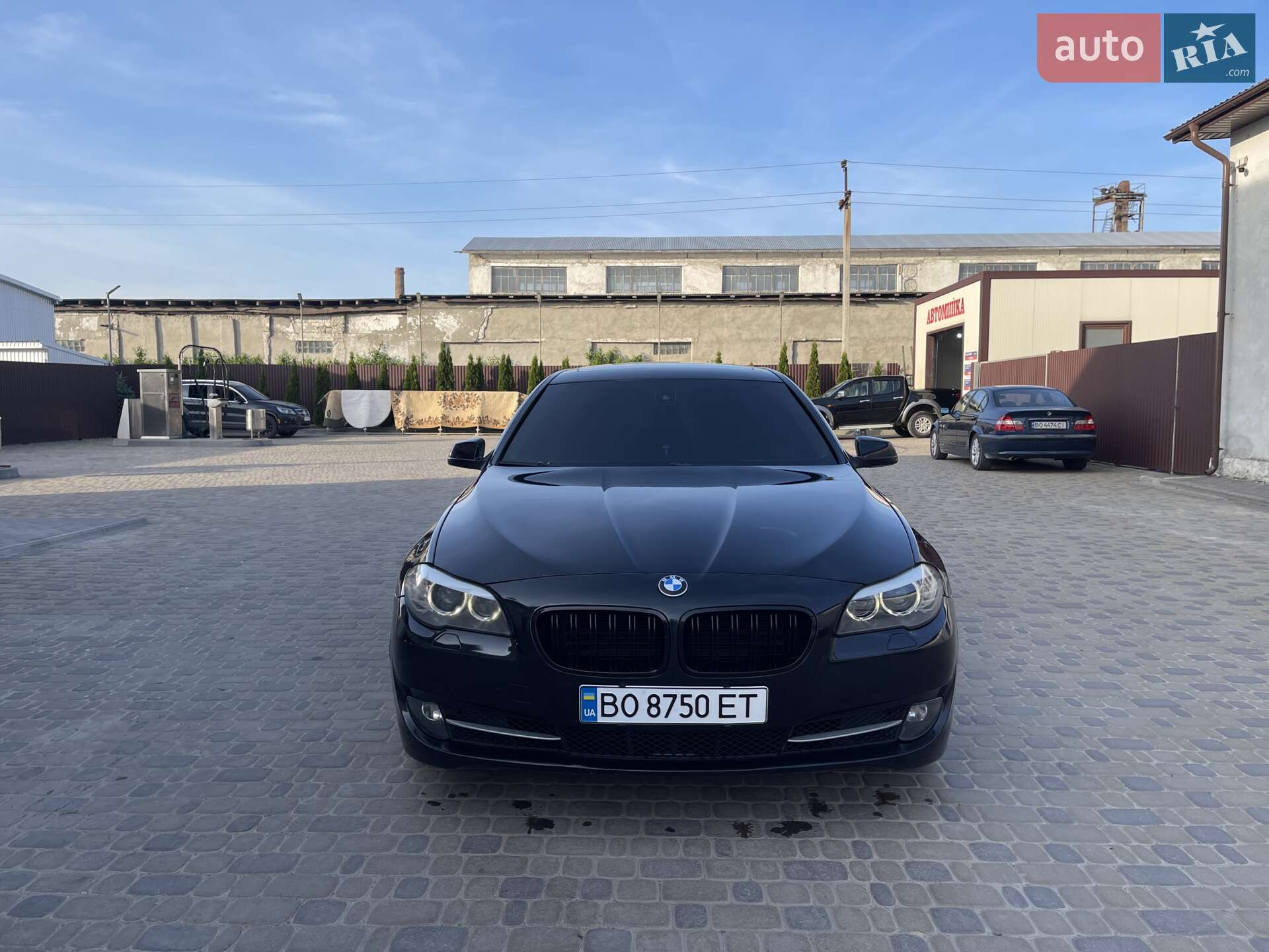 BMW 528 2011