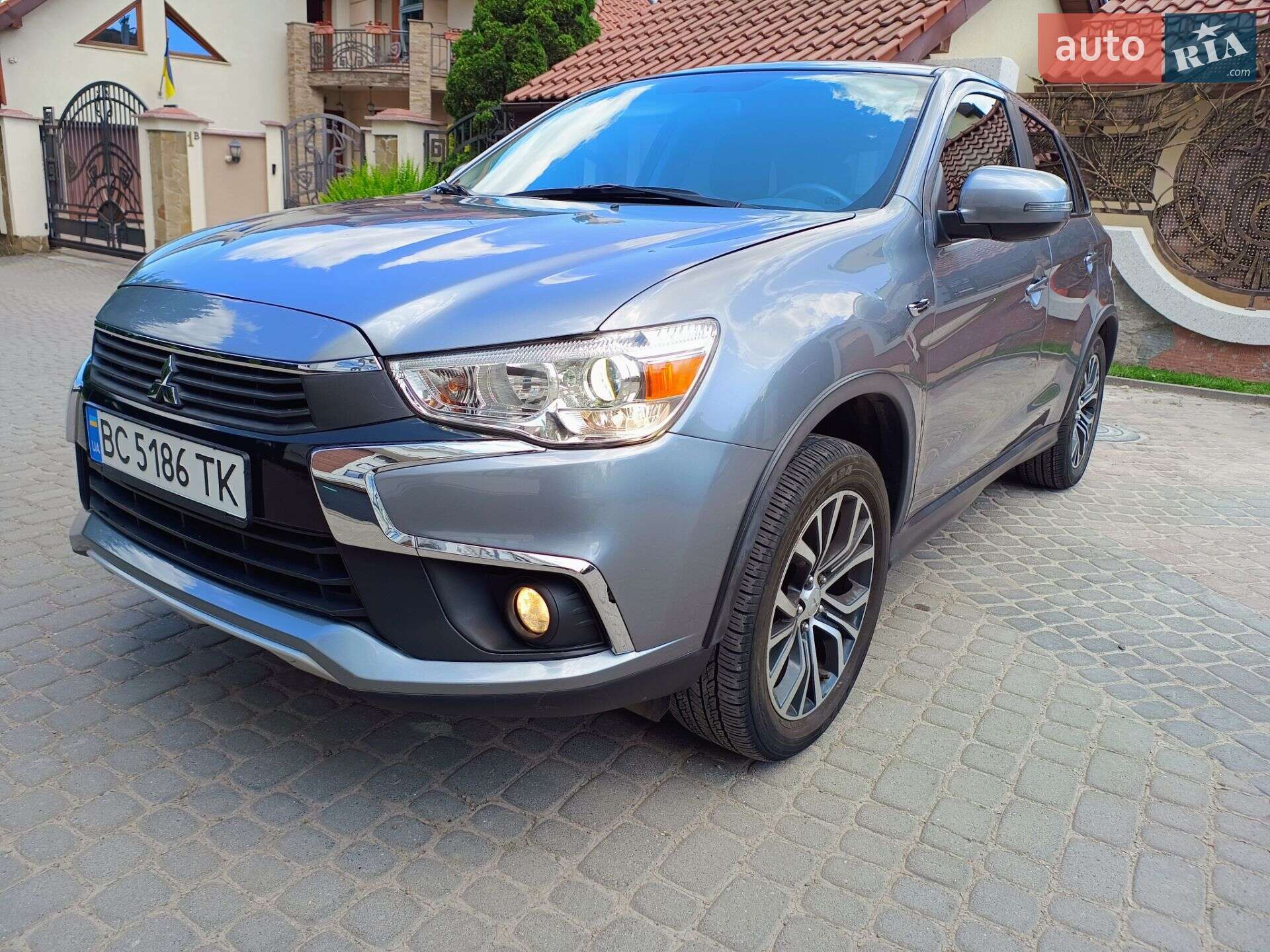 MITSUBISHI OUTLANDER SPORT 2018