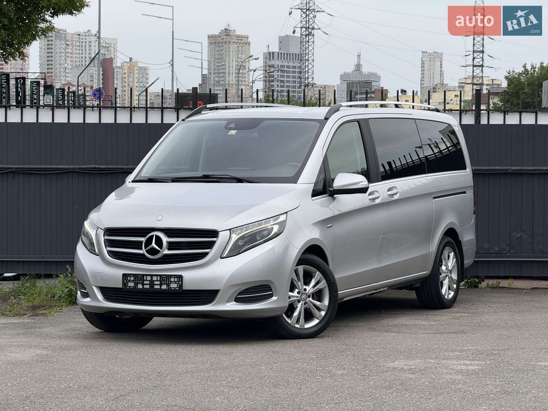 MERCEDES-BENZ V 220 CDI 2015