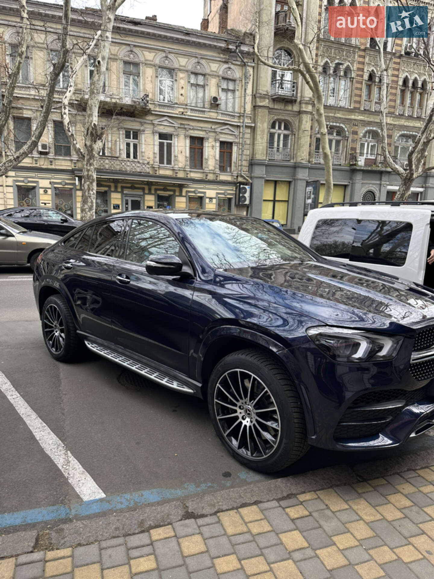 MERCEDES-BENZ GLE 400 2020