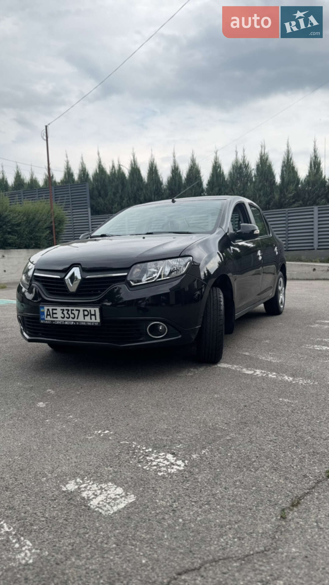 RENAULT LOGAN 2013