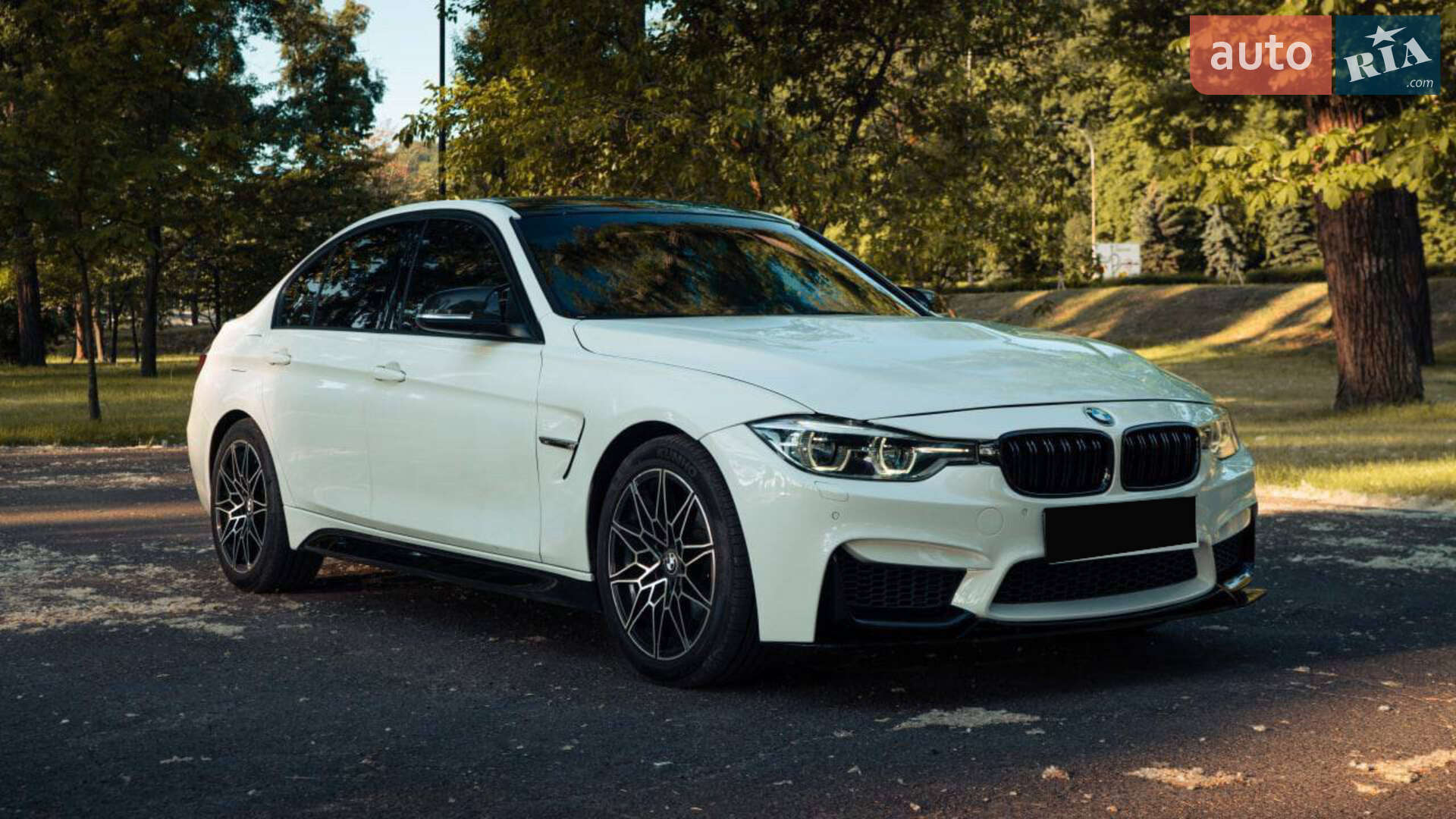 Головне фото звіту автомобіля BMW 328I 2016
