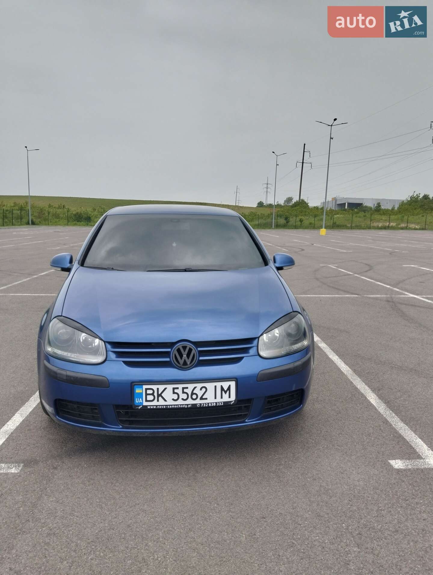 VOLKSWAGEN GOLF 2004