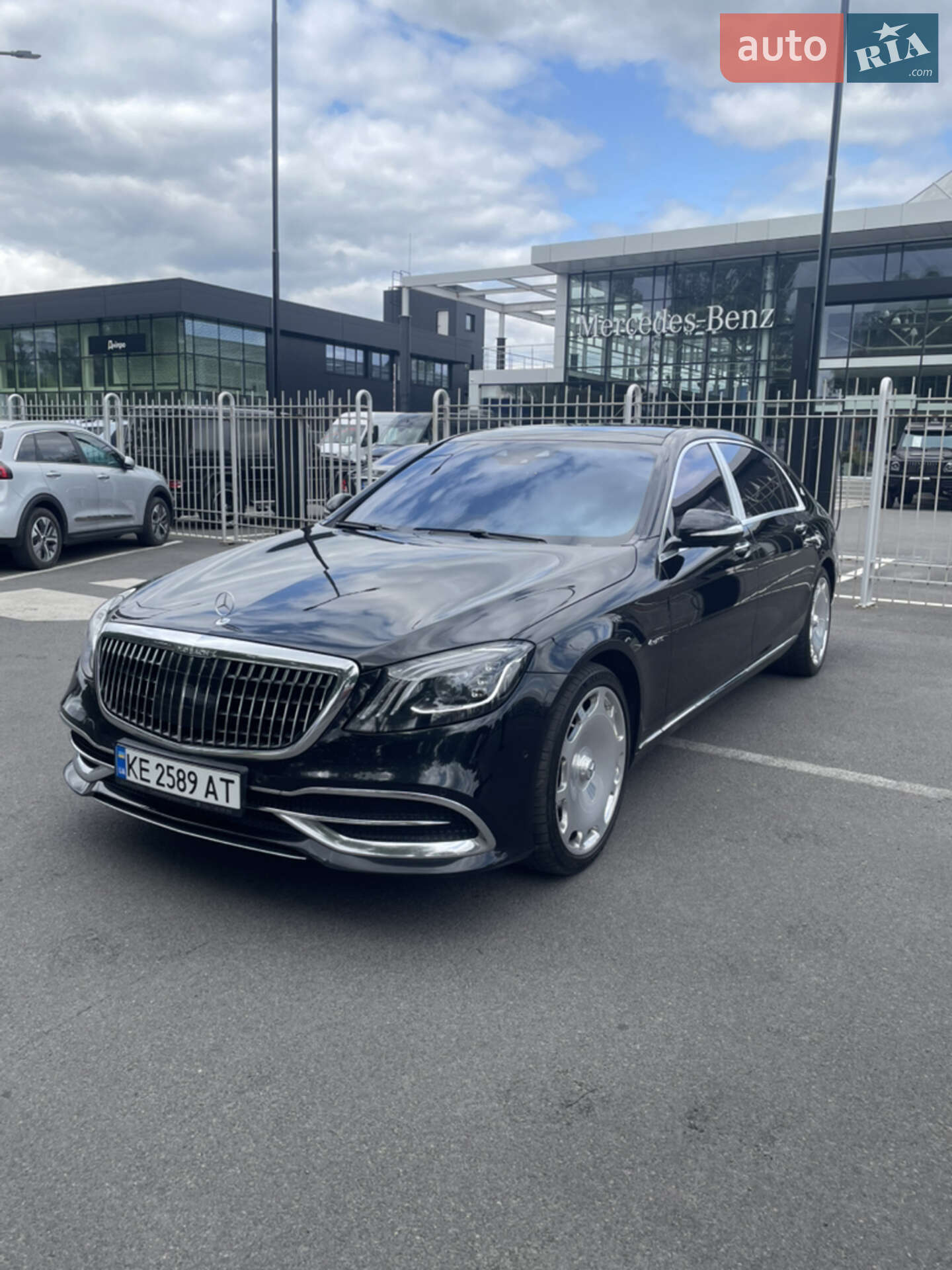 MERCEDES-BENZ MAYBACH S560 2018