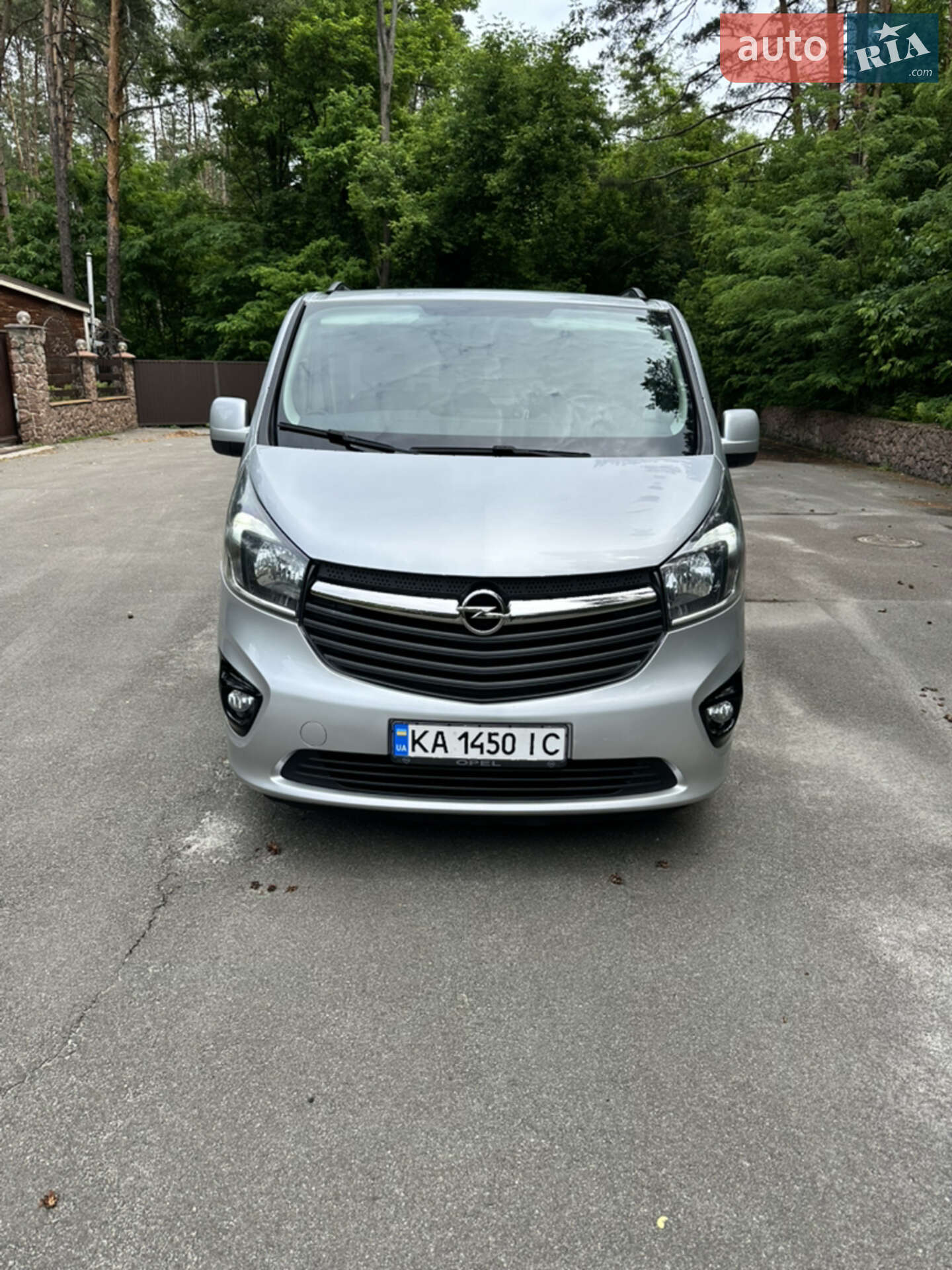 OPEL VIVARO 2019