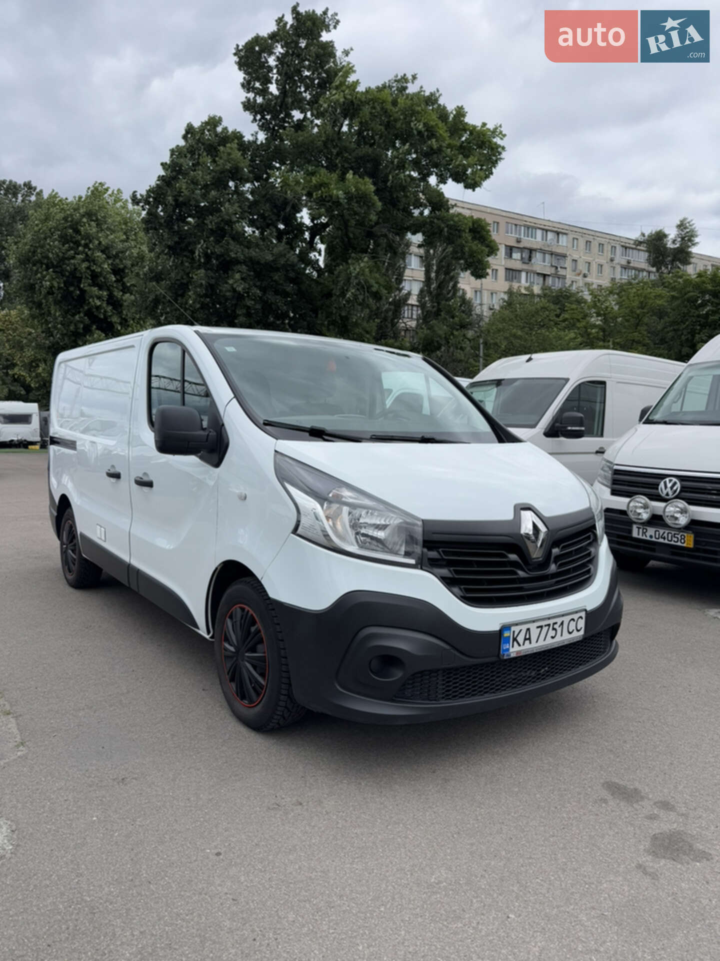 RENAULT TRAFIC 2018