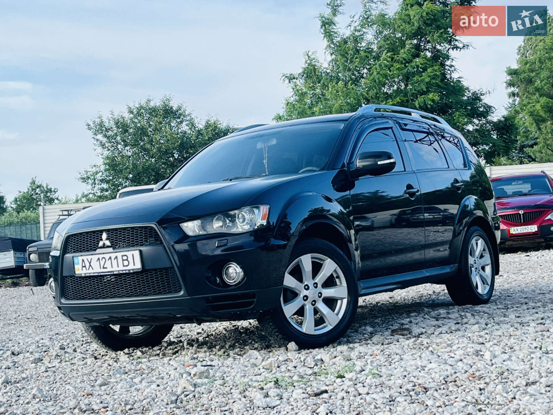 MITSUBISHI OUTLANDER 2010