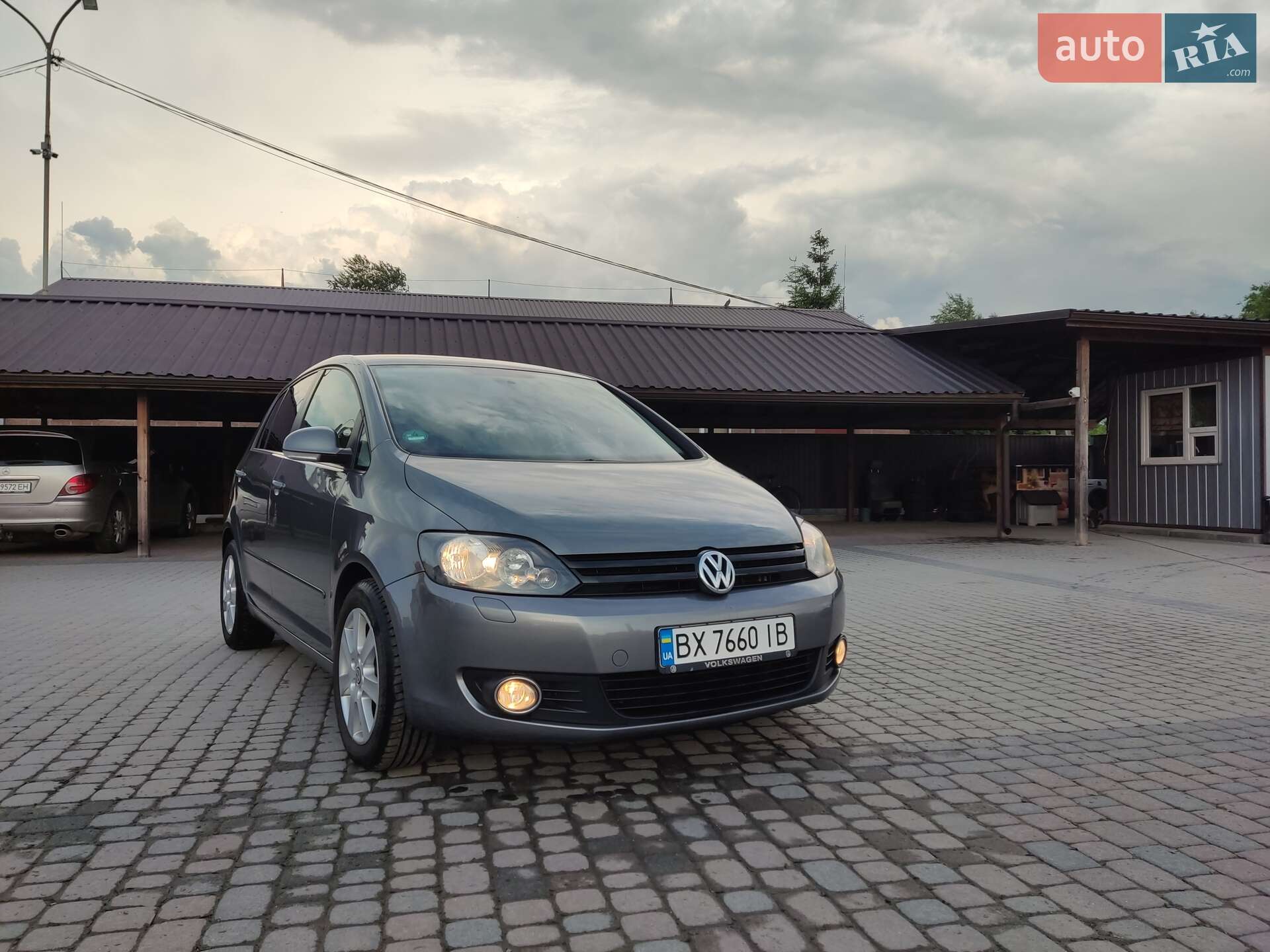 VOLKSWAGEN GOLF PLUS 2009
