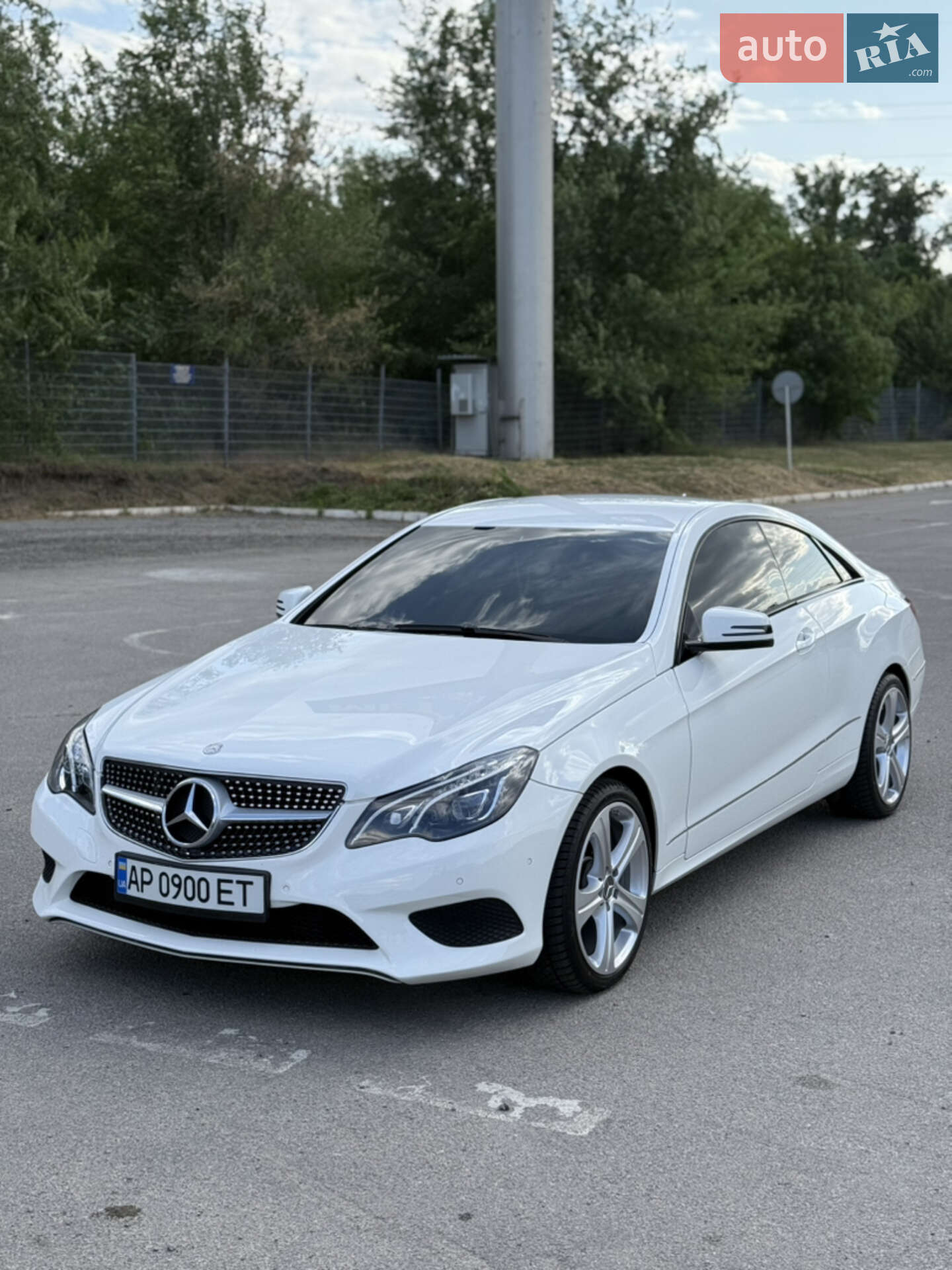 MERCEDES-BENZ E 220 CDI 2013