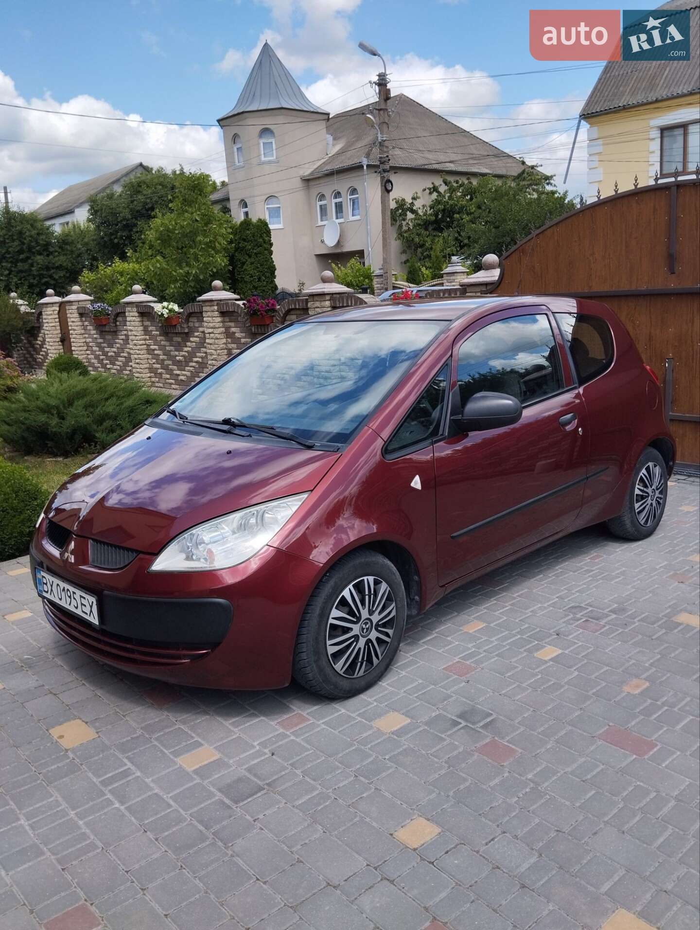 MITSUBISHI COLT 2006