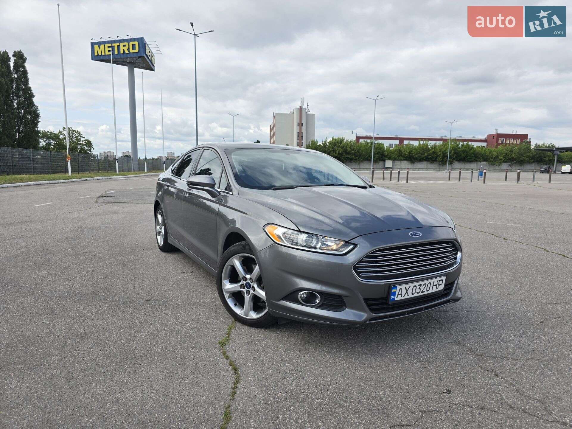 Головне фото звіту автомобіля FORD FUSION 2014