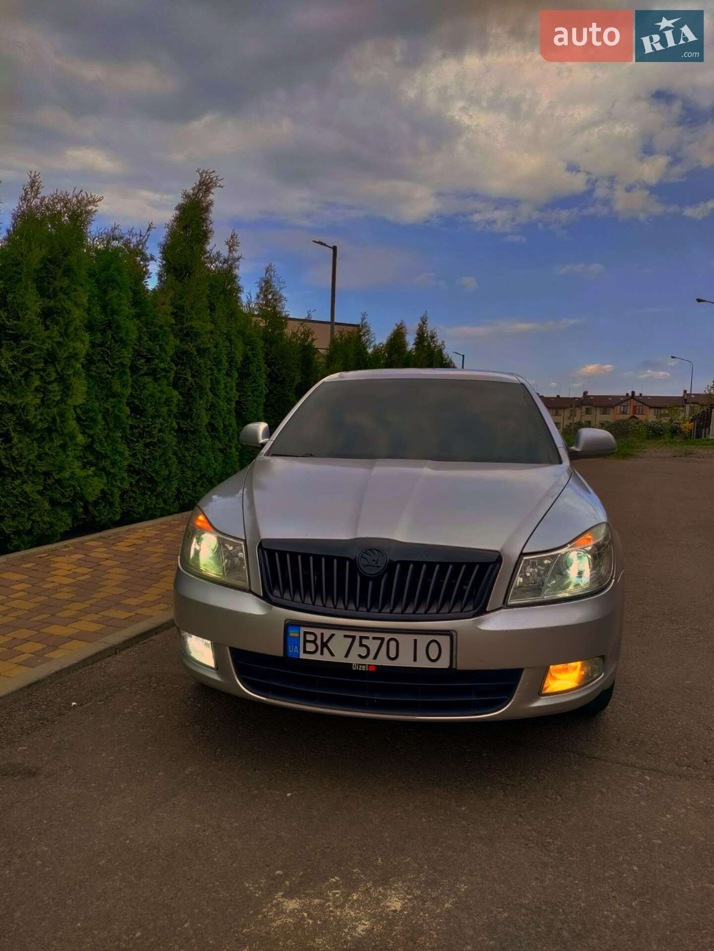 SKODA OCTAVIA COMBI 2012