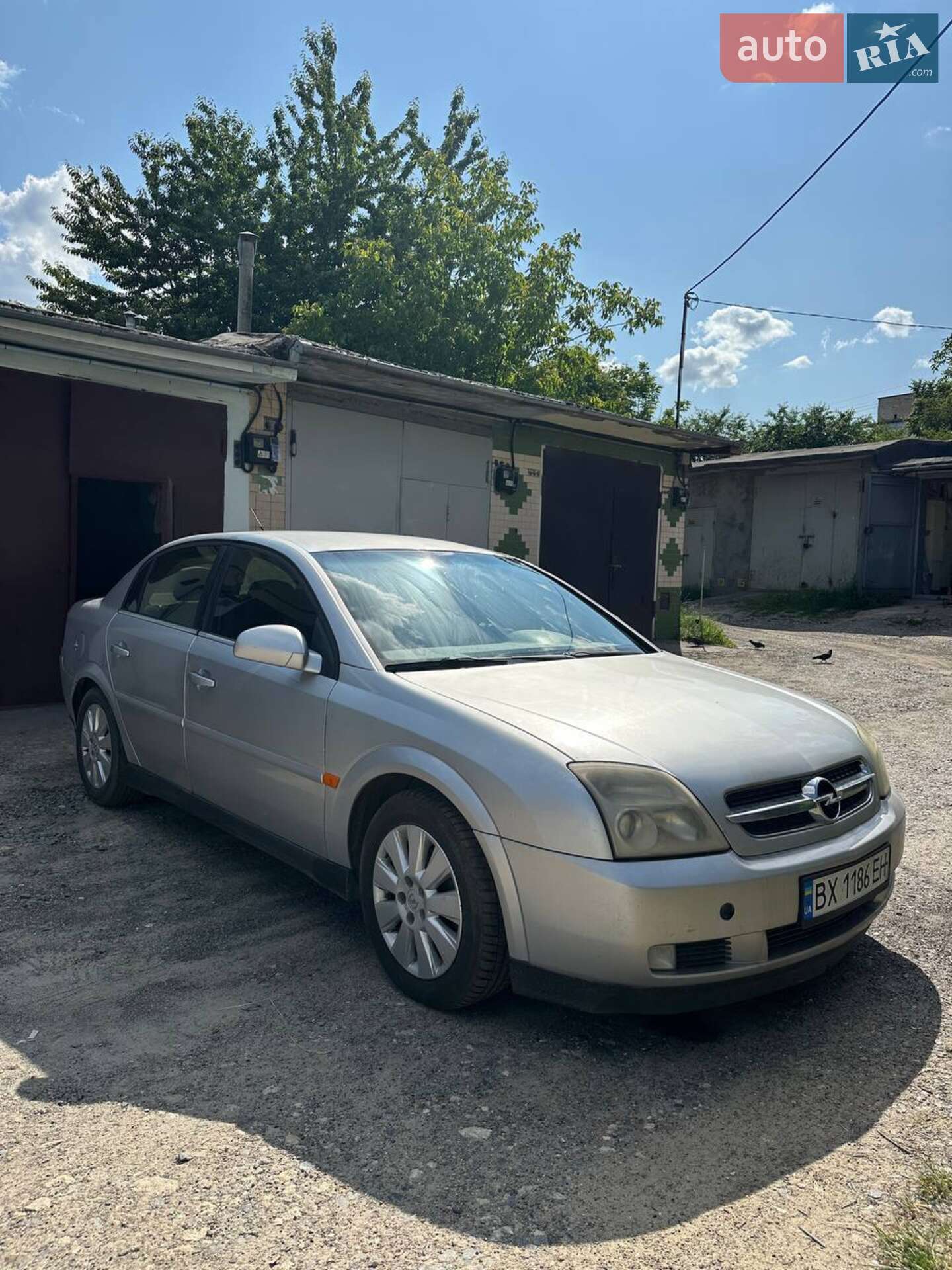 Головне фото звіту автомобіля OPEL VECTRA 2003