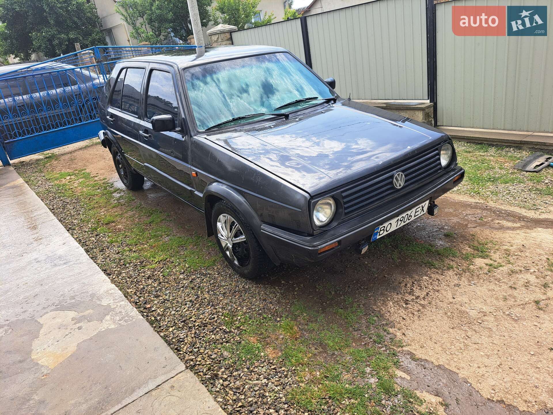 VOLKSWAGEN GOLF 1988