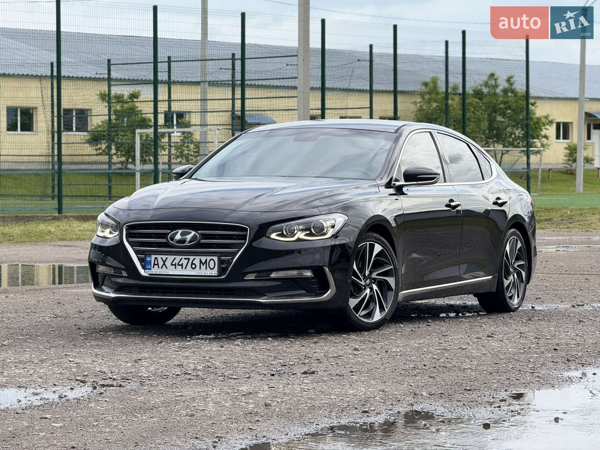 HYUNDAI GRANDEUR 2017