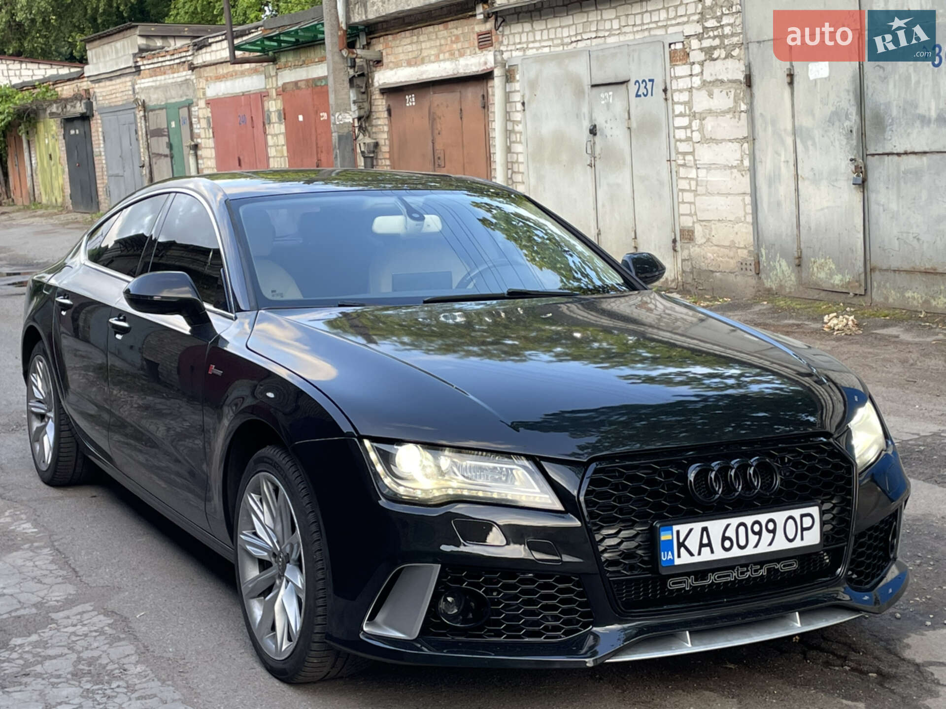 Головне фото звіту автомобіля AUDI A7 2012