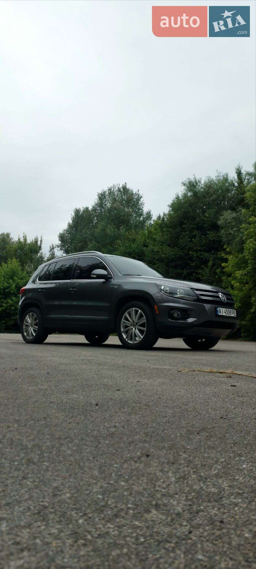 VOLKSWAGEN TIGUAN 2012