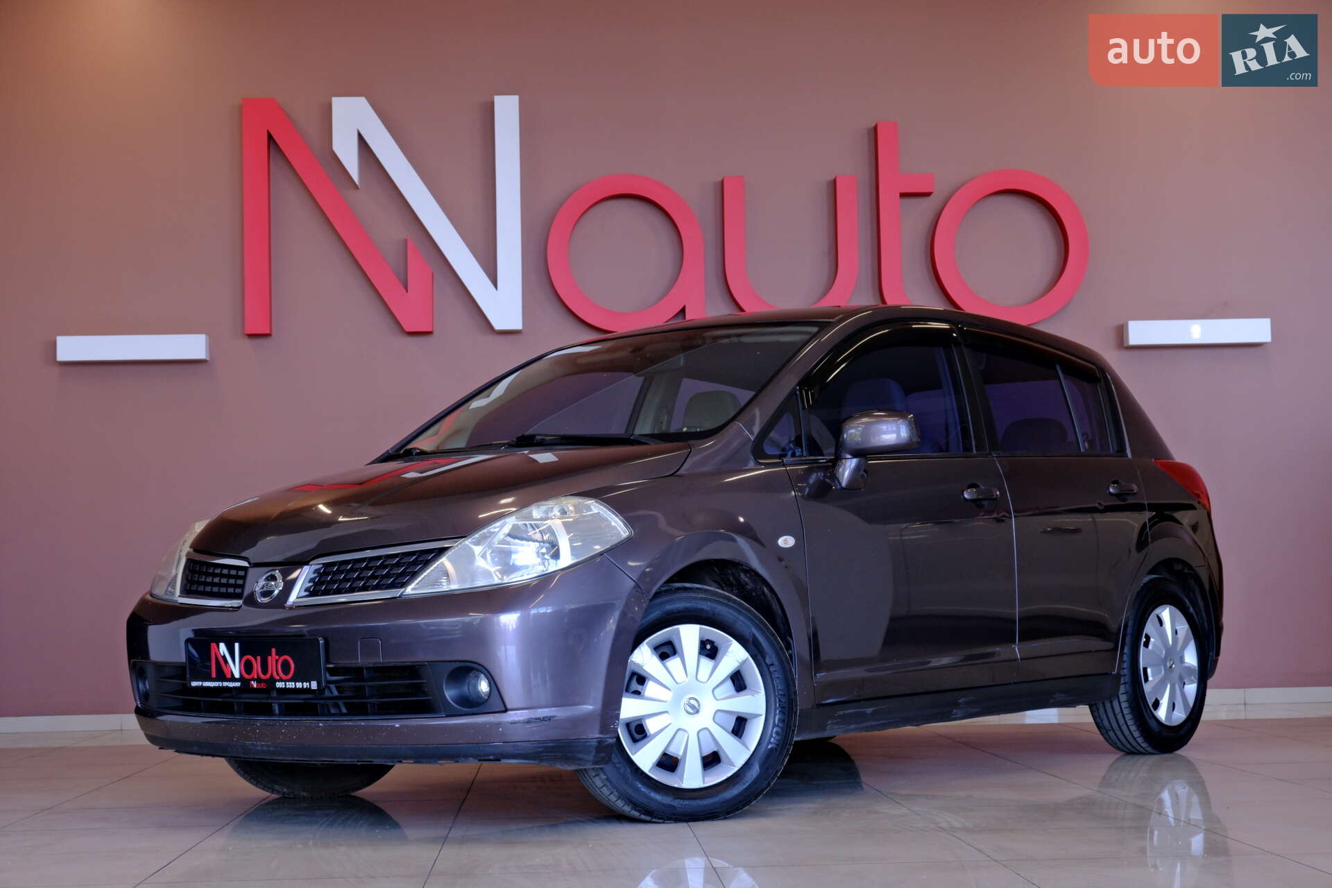 NISSAN TIIDA 2008